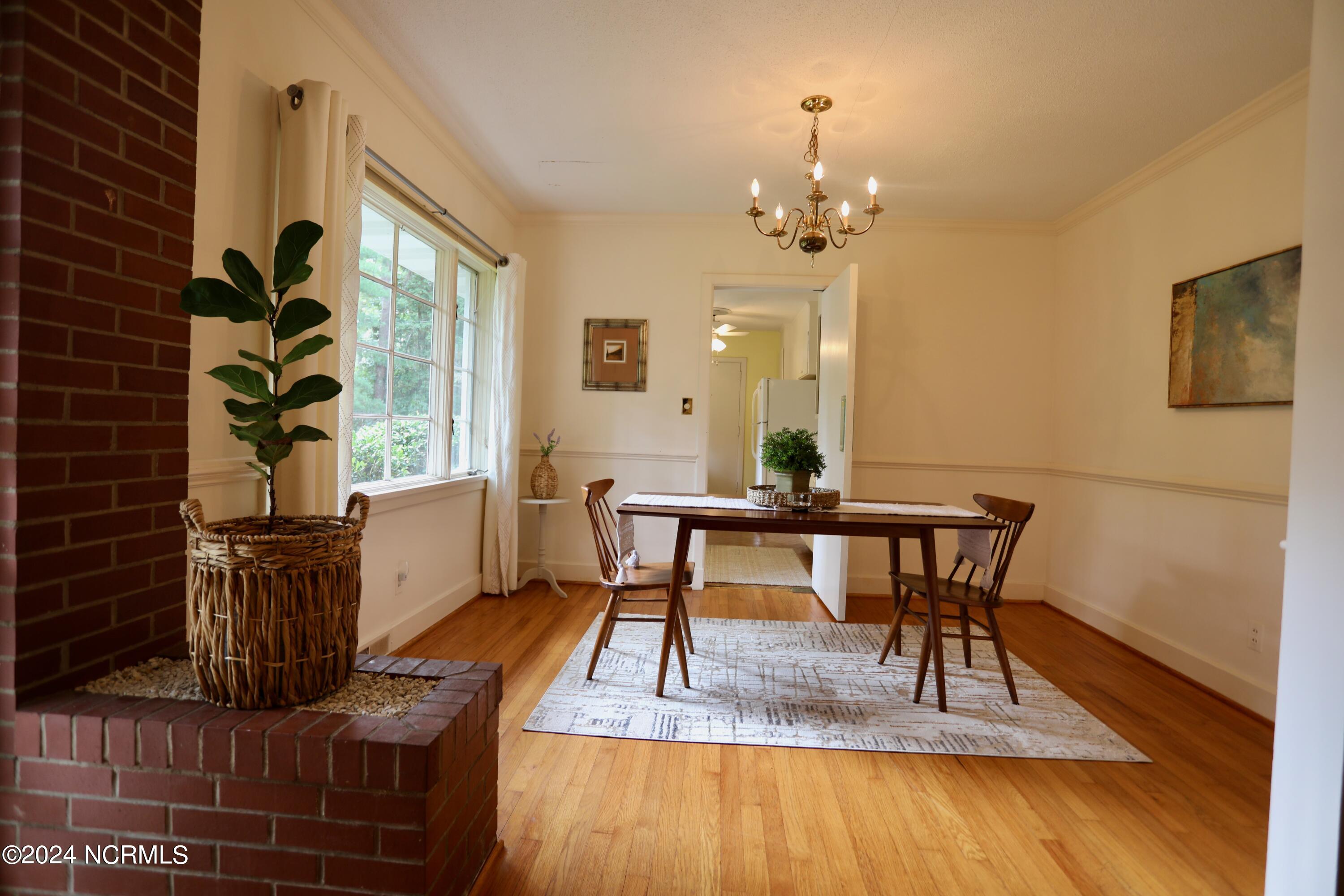 230 Pinegrove Road Property Photo 10