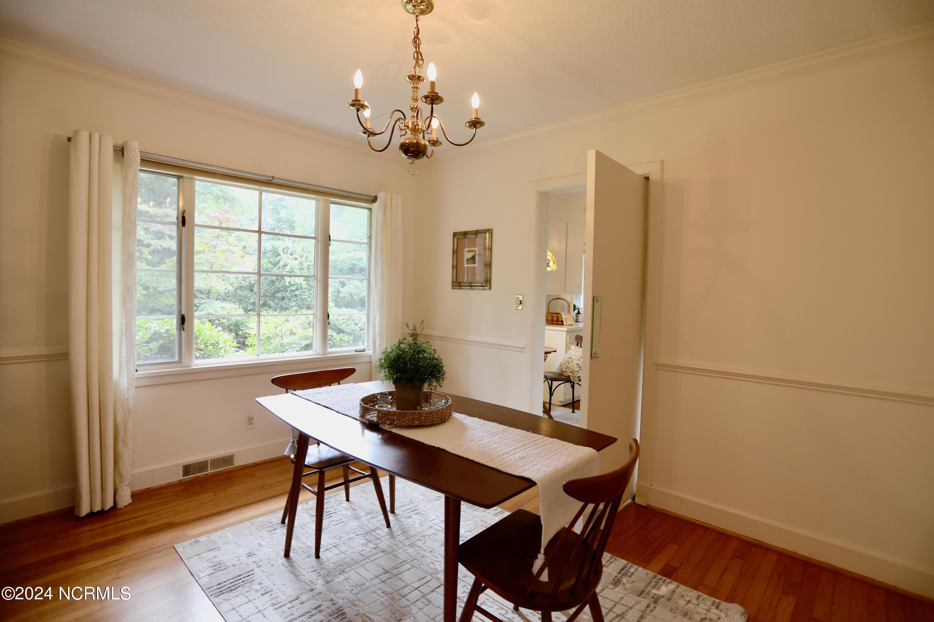 230 Pinegrove Road Property Photo 11