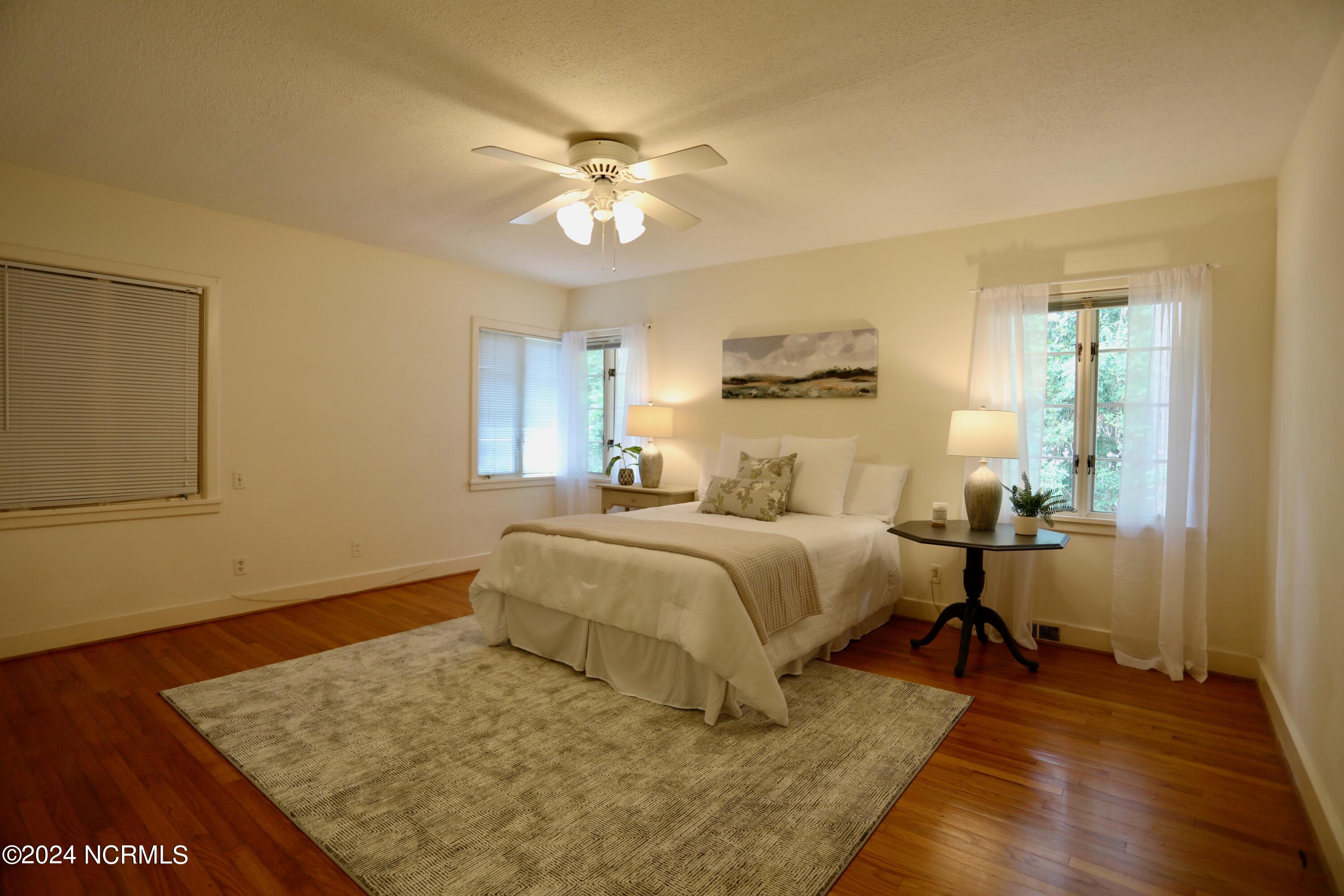 230 Pinegrove Road Property Photo 21