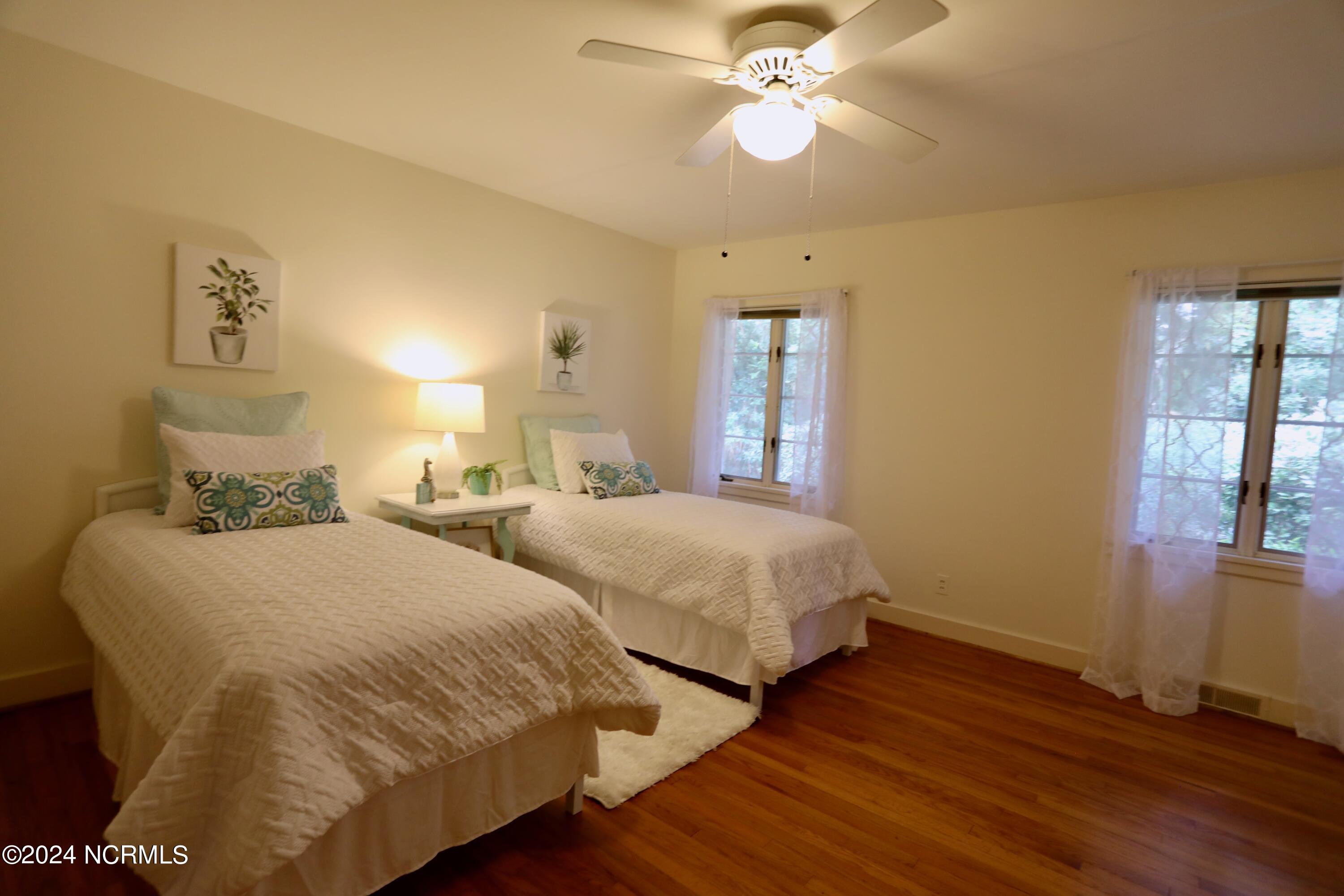 230 Pinegrove Road Property Photo 26