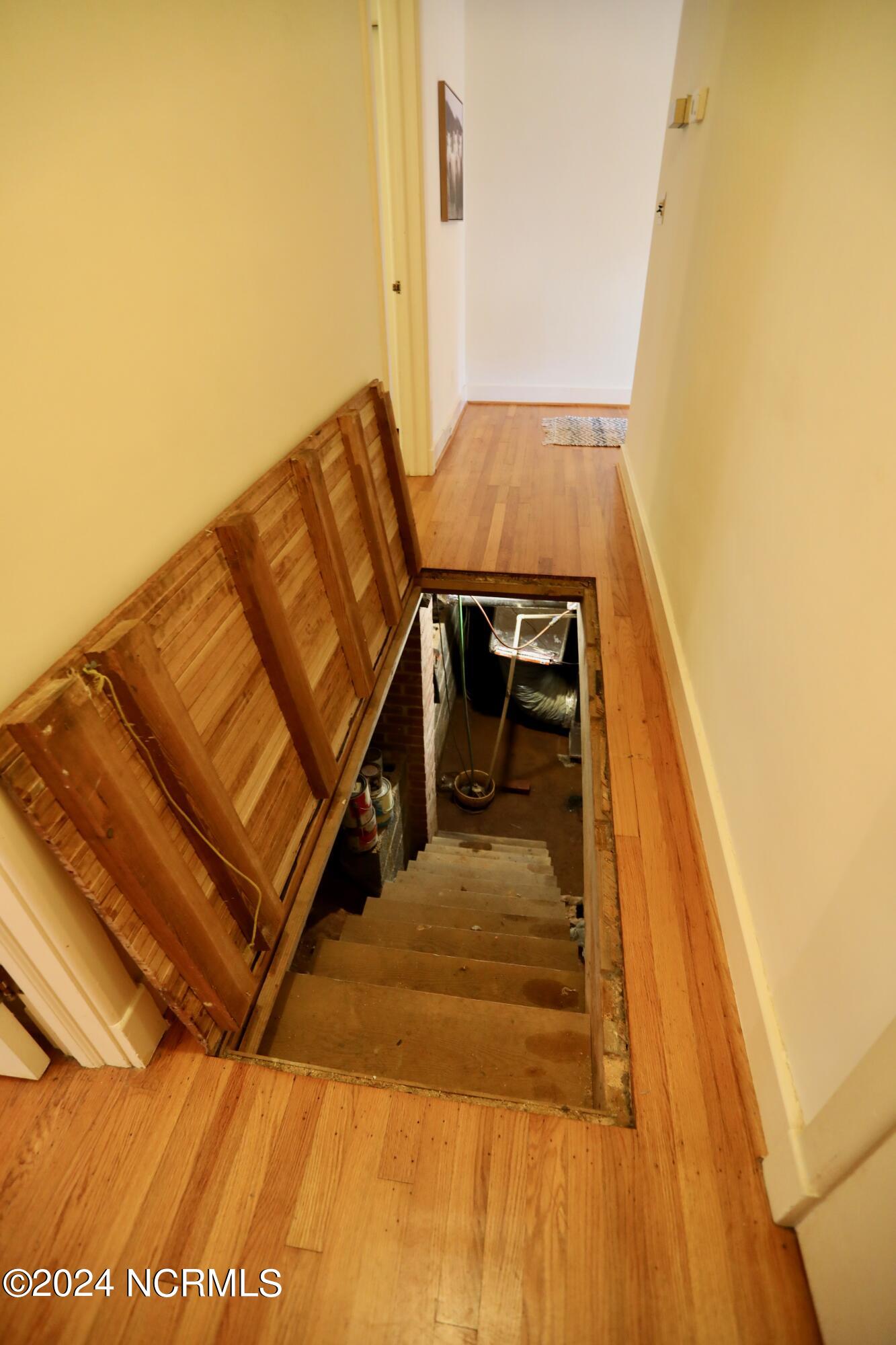 230 Pinegrove Road Property Photo 35