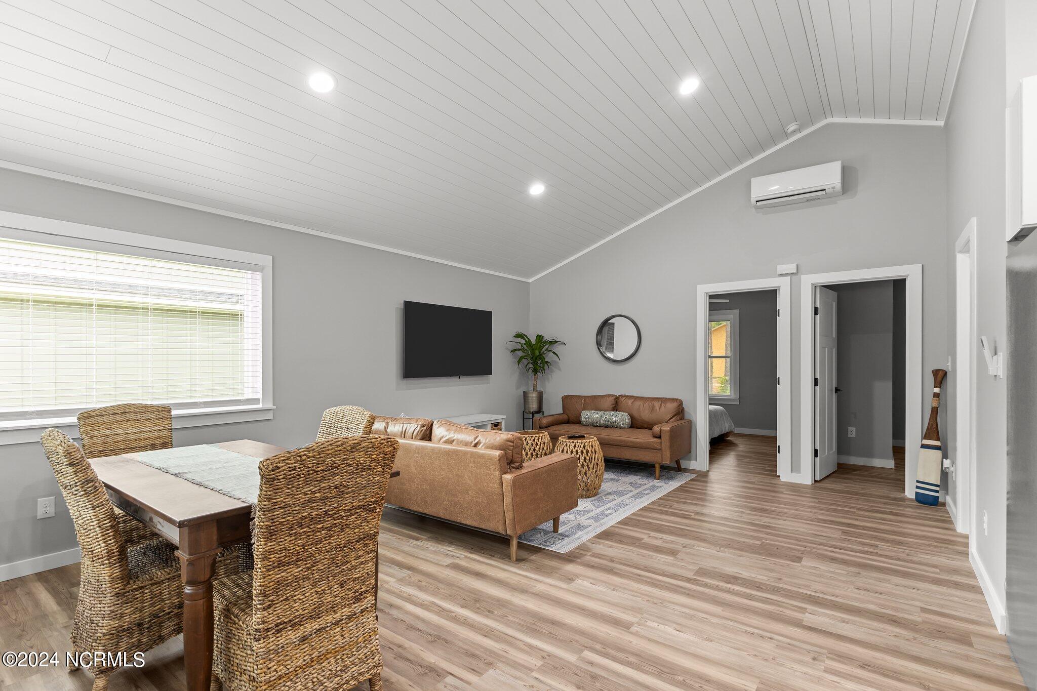 123 Long Pond Loop Property Photo 8