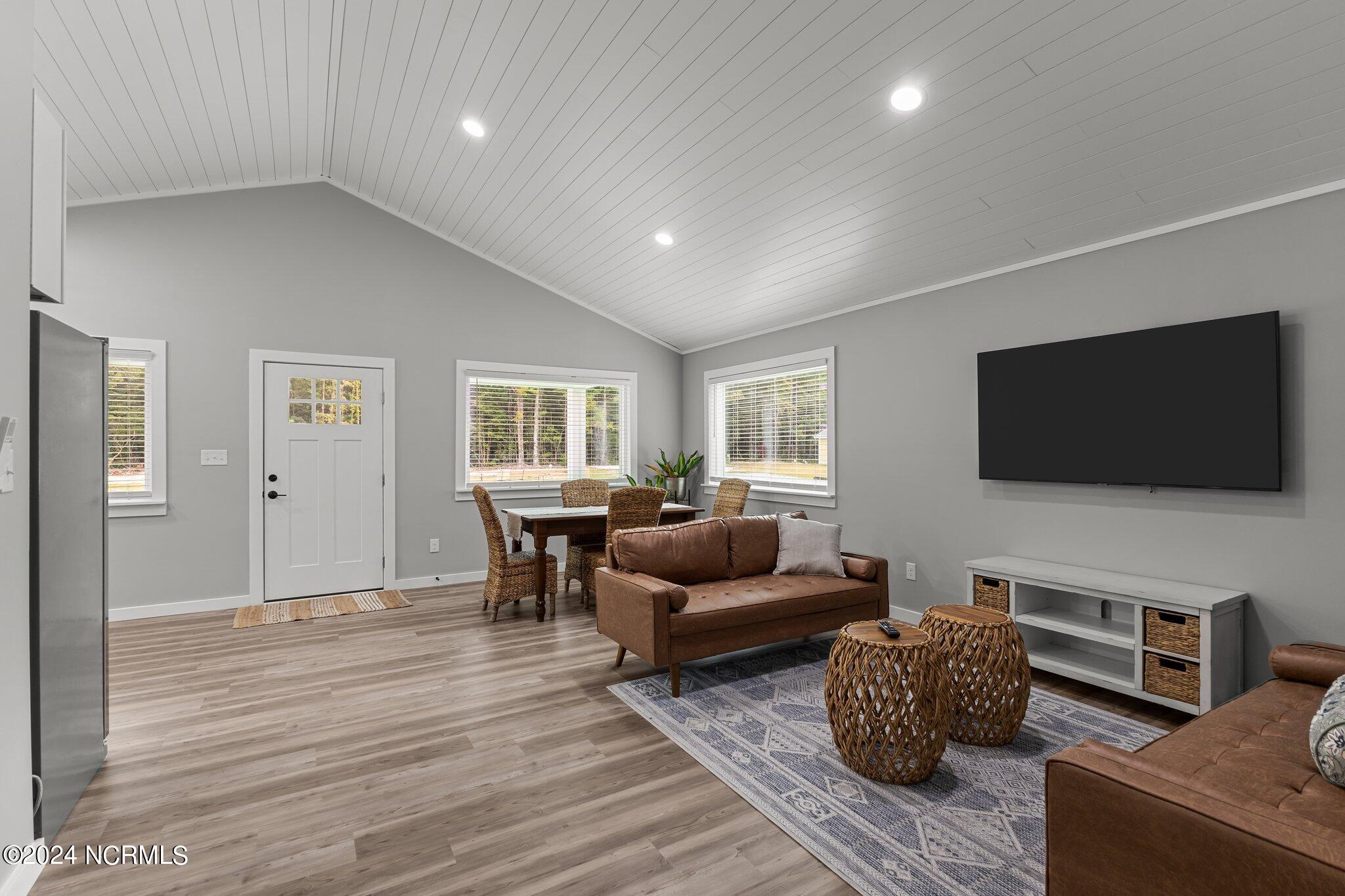 123 Long Pond Loop Property Photo 10
