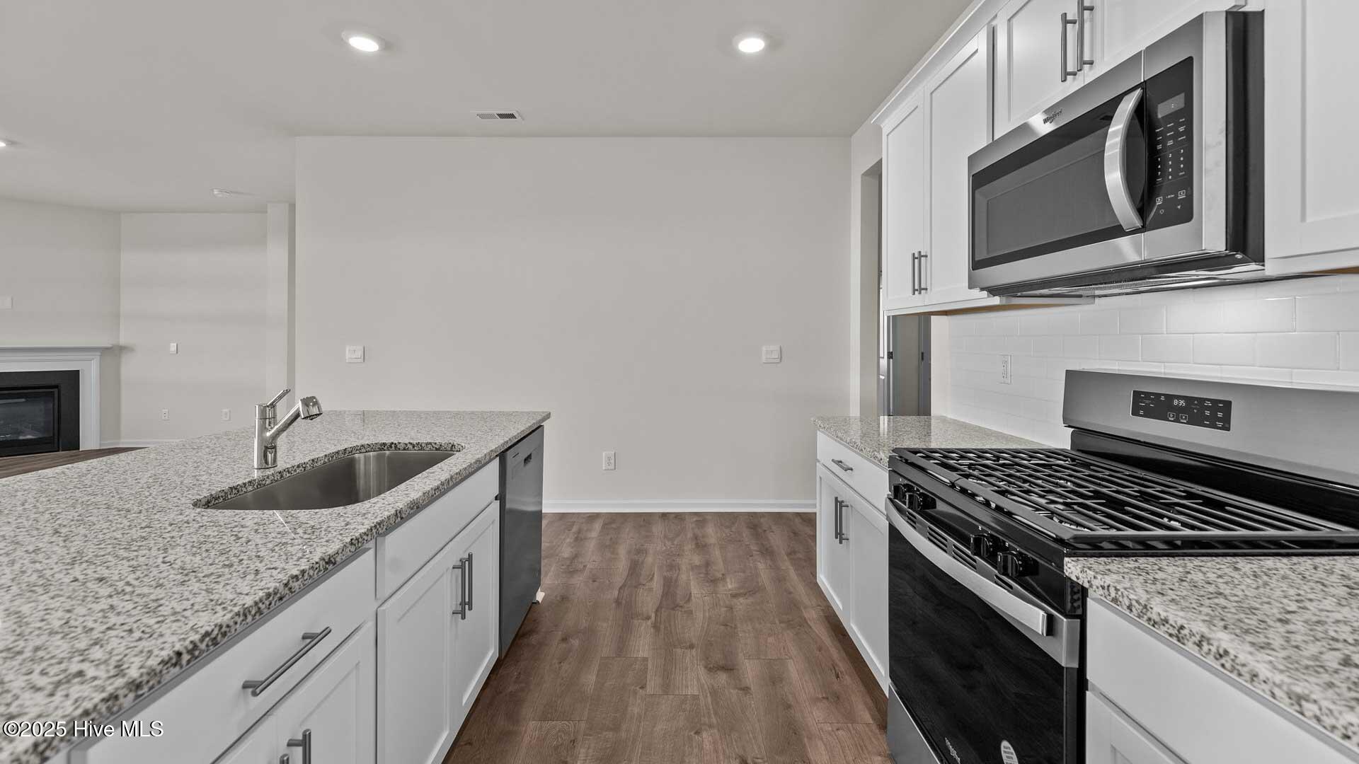 2502 Westwood Avenue Property Photo 5
