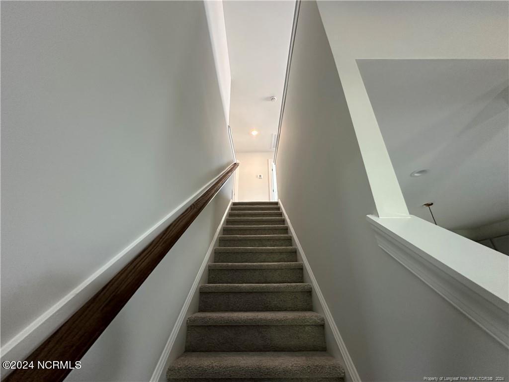 5915 Pondhaven Drive Property Photo 20