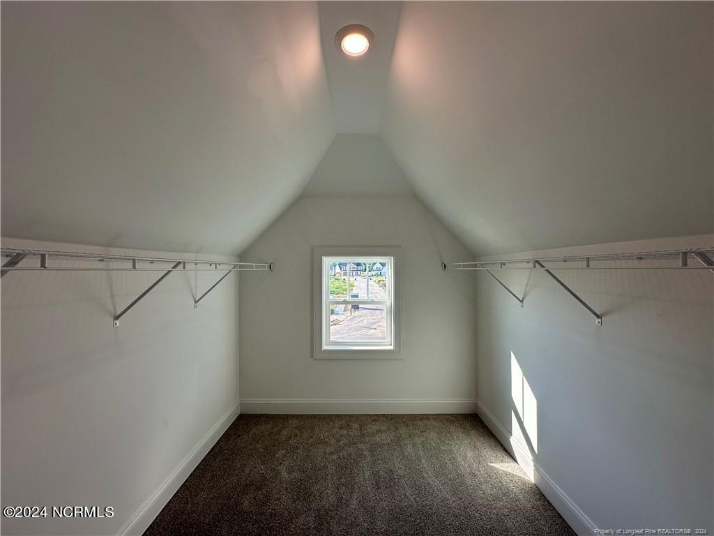 5915 Pondhaven Drive Property Photo 28