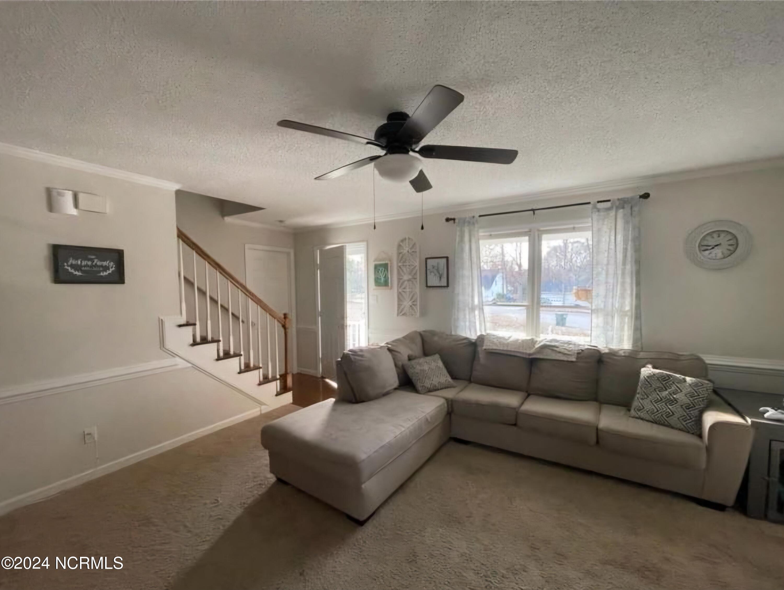 102 Mcduffie Place Property Photo 3