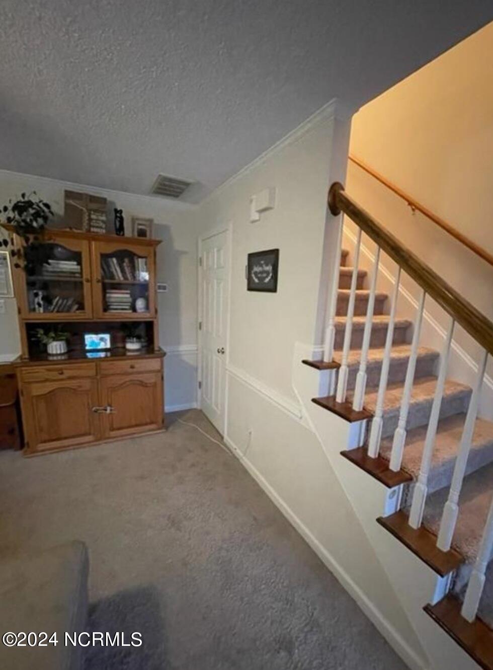 102 Mcduffie Place Property Photo 4