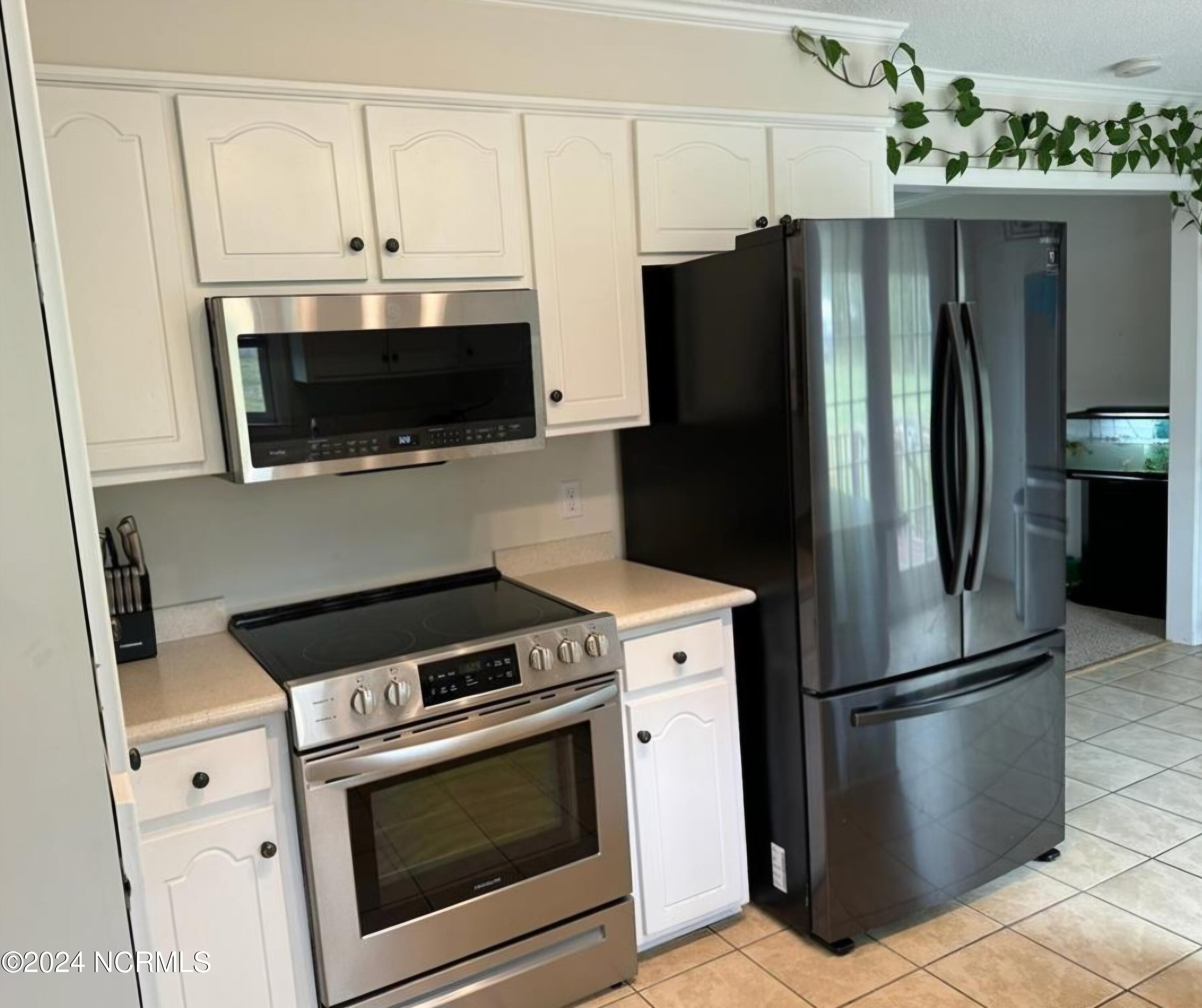 102 Mcduffie Place Property Photo 8