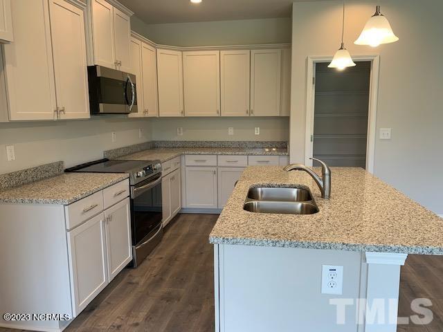 3182 Firefly Trail Property Photo 11