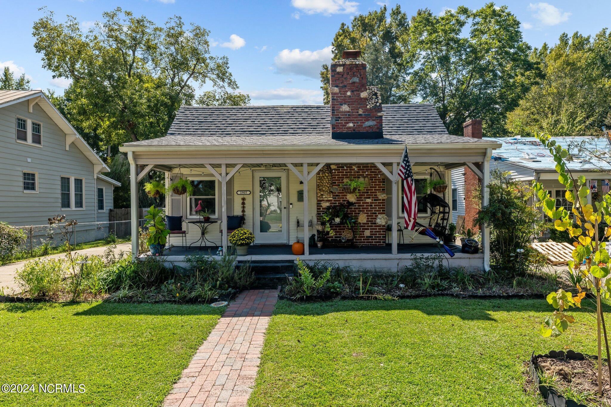 1905 Spencer Avenue Property Photo
