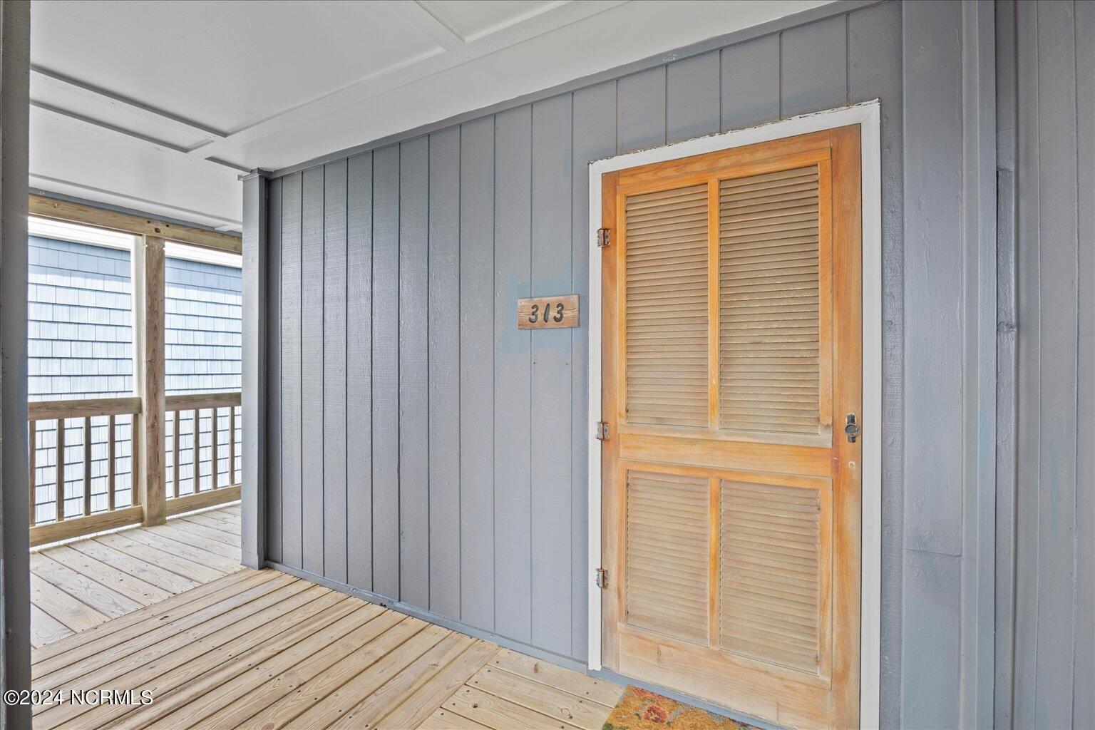 2250 New River Inlet Road Unit 313 Property Photo 5