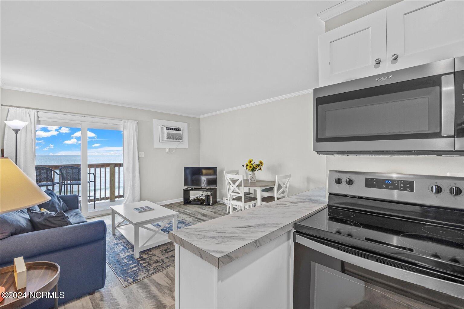 2250 New River Inlet Road Unit 313 Property Photo 15