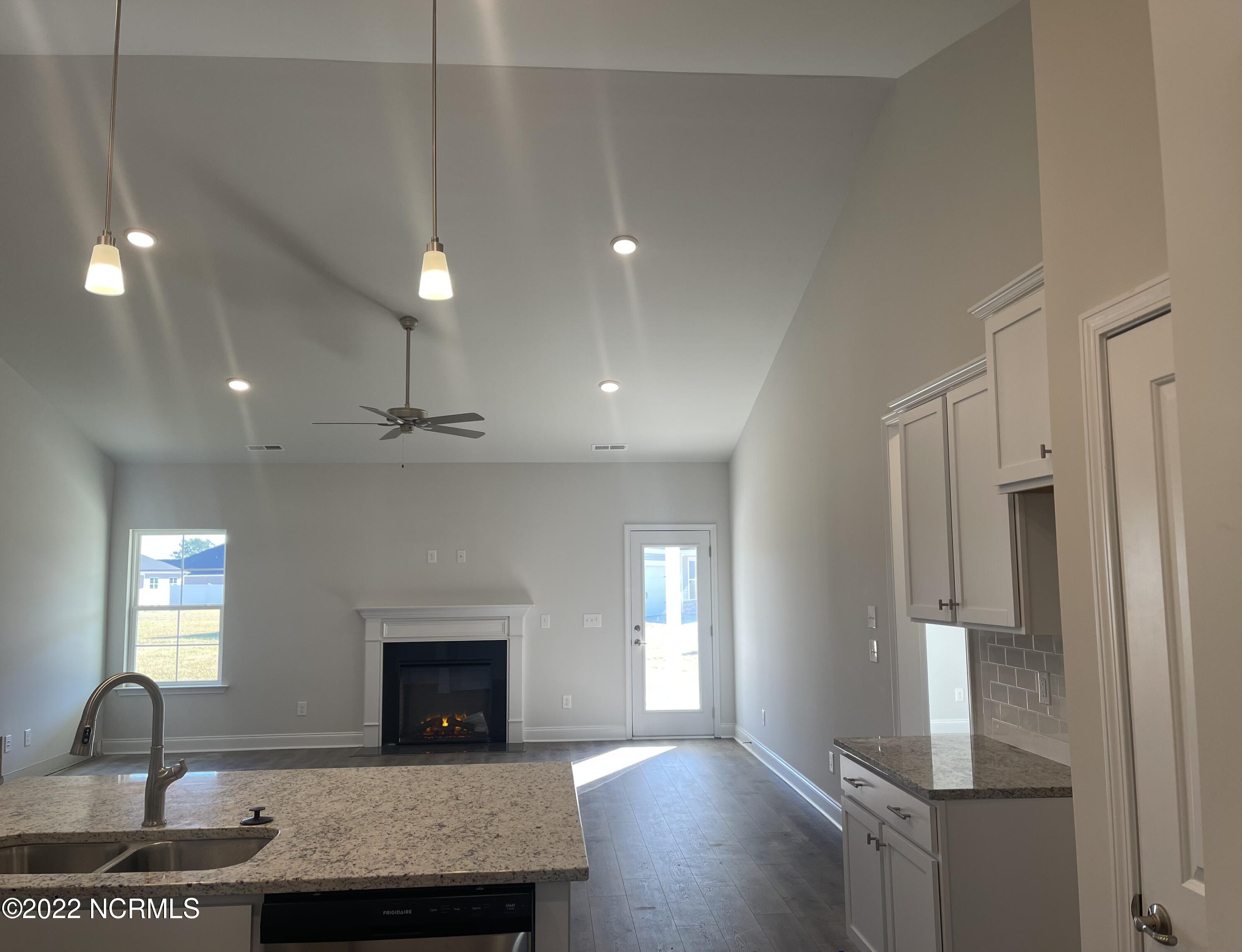 448 Seashore Street Property Photo 8