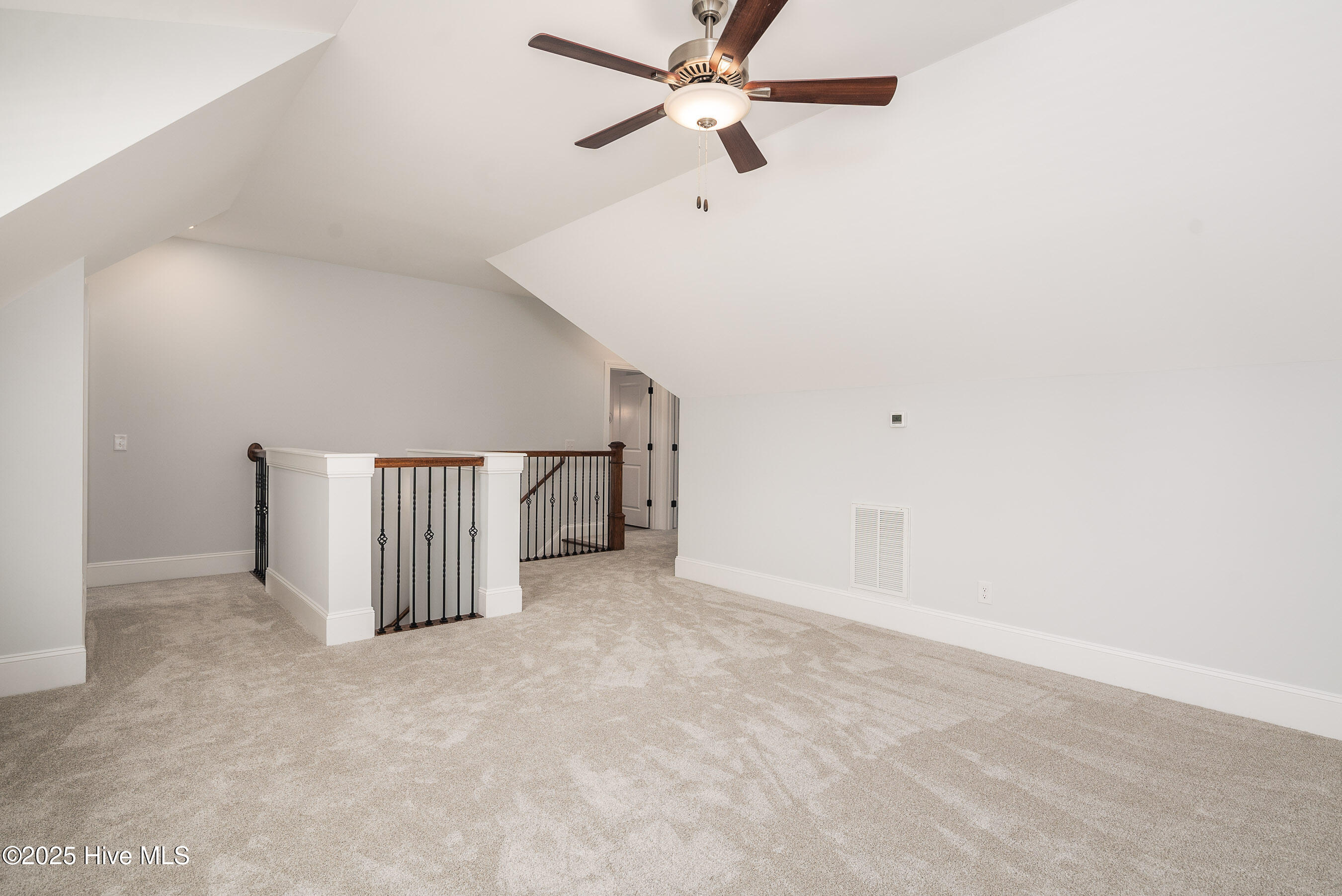 3842 W Wilson Street Property Photo 43