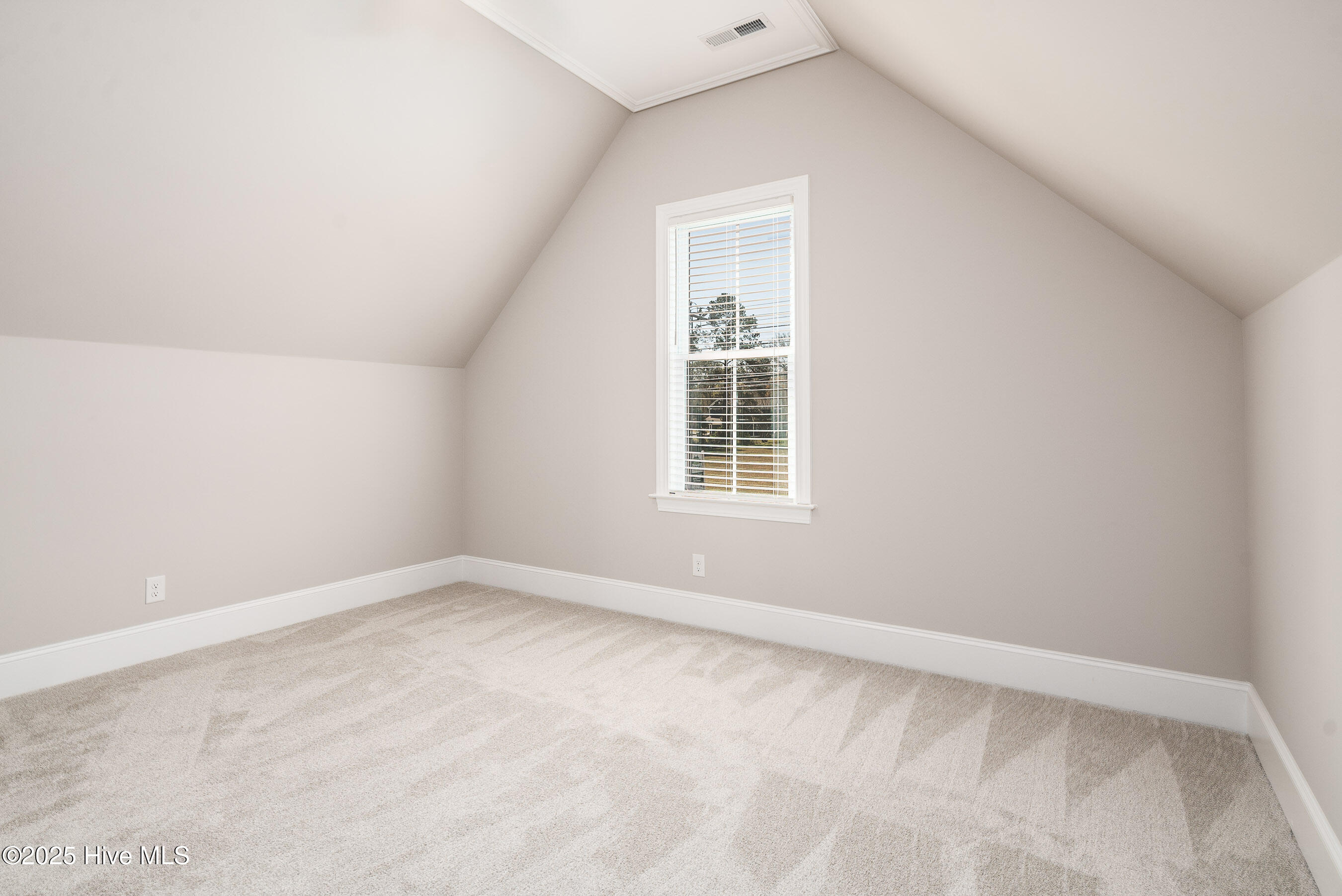 3842 W Wilson Street Property Photo 46