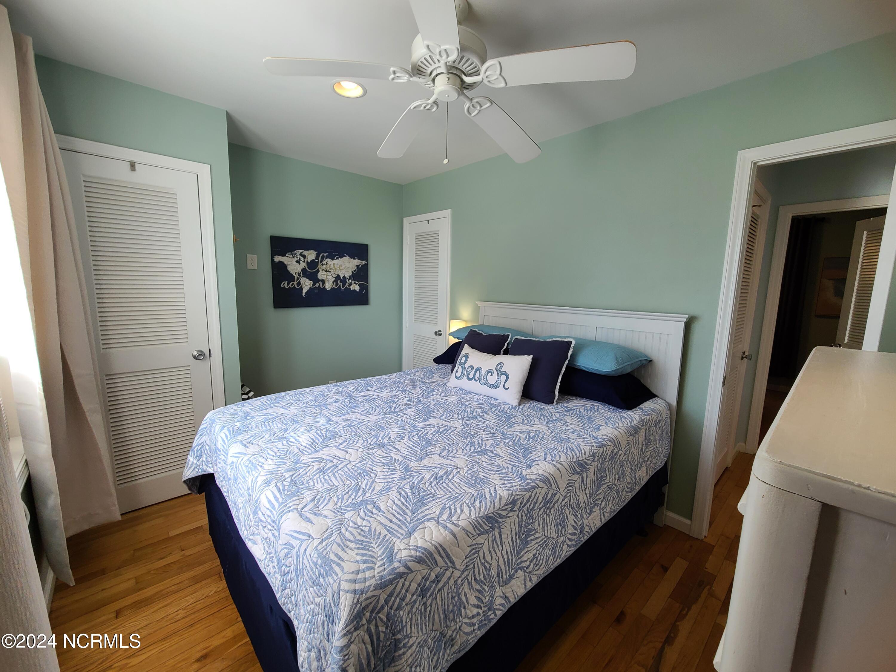 2712 Island Drive Property Photo 19
