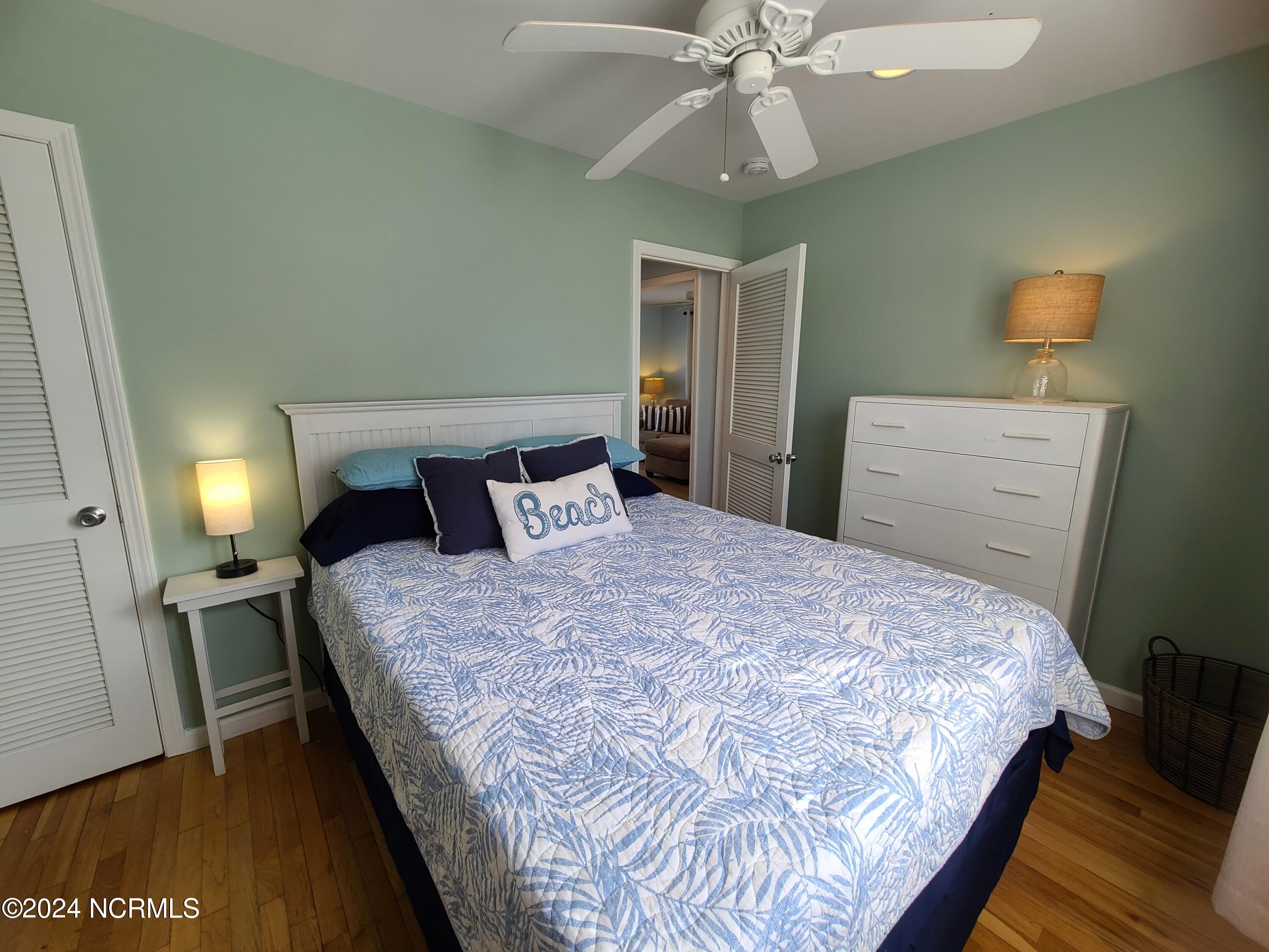 2712 Island Drive Property Photo 20