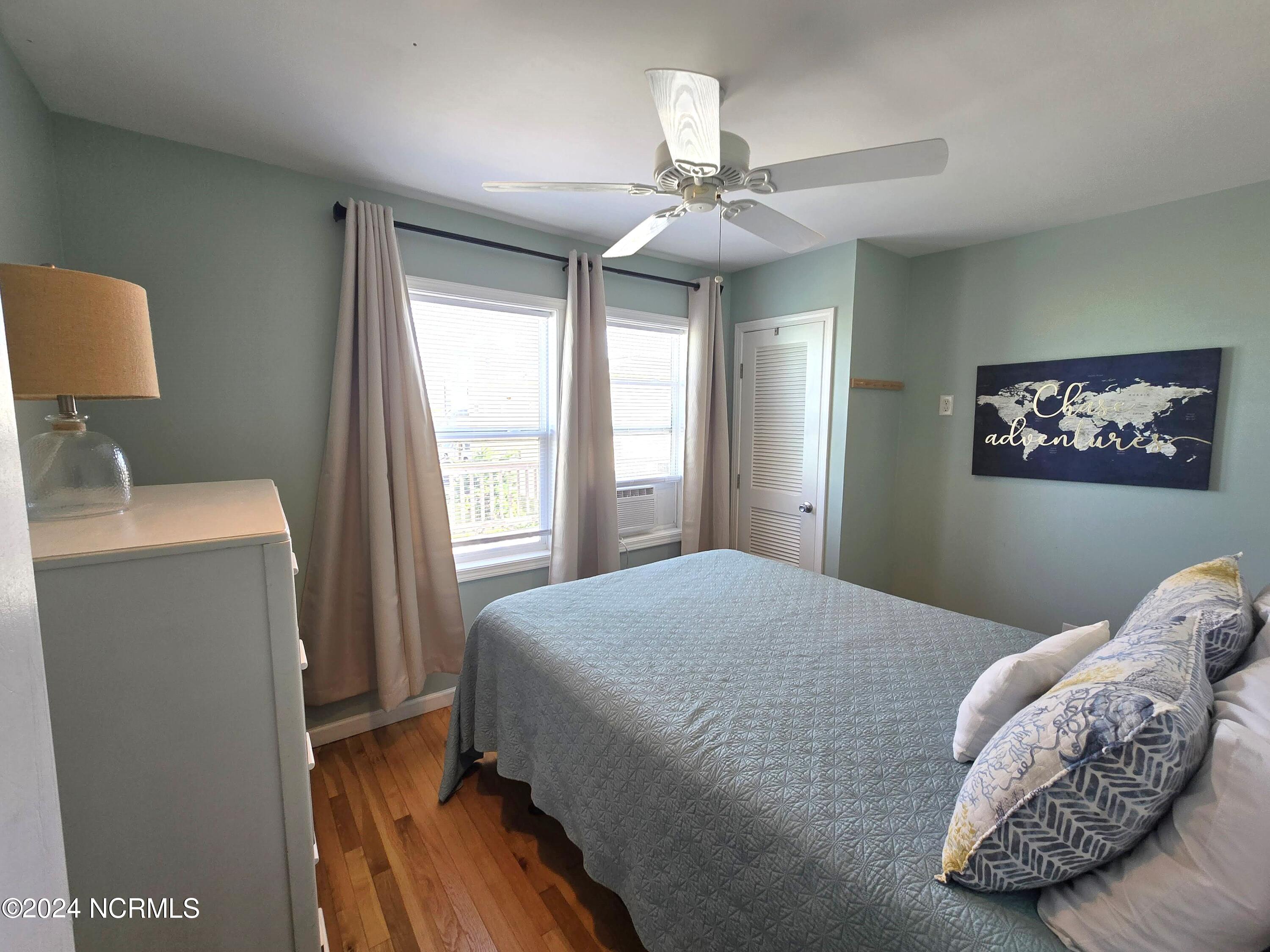 2712 Island Drive Property Photo 23