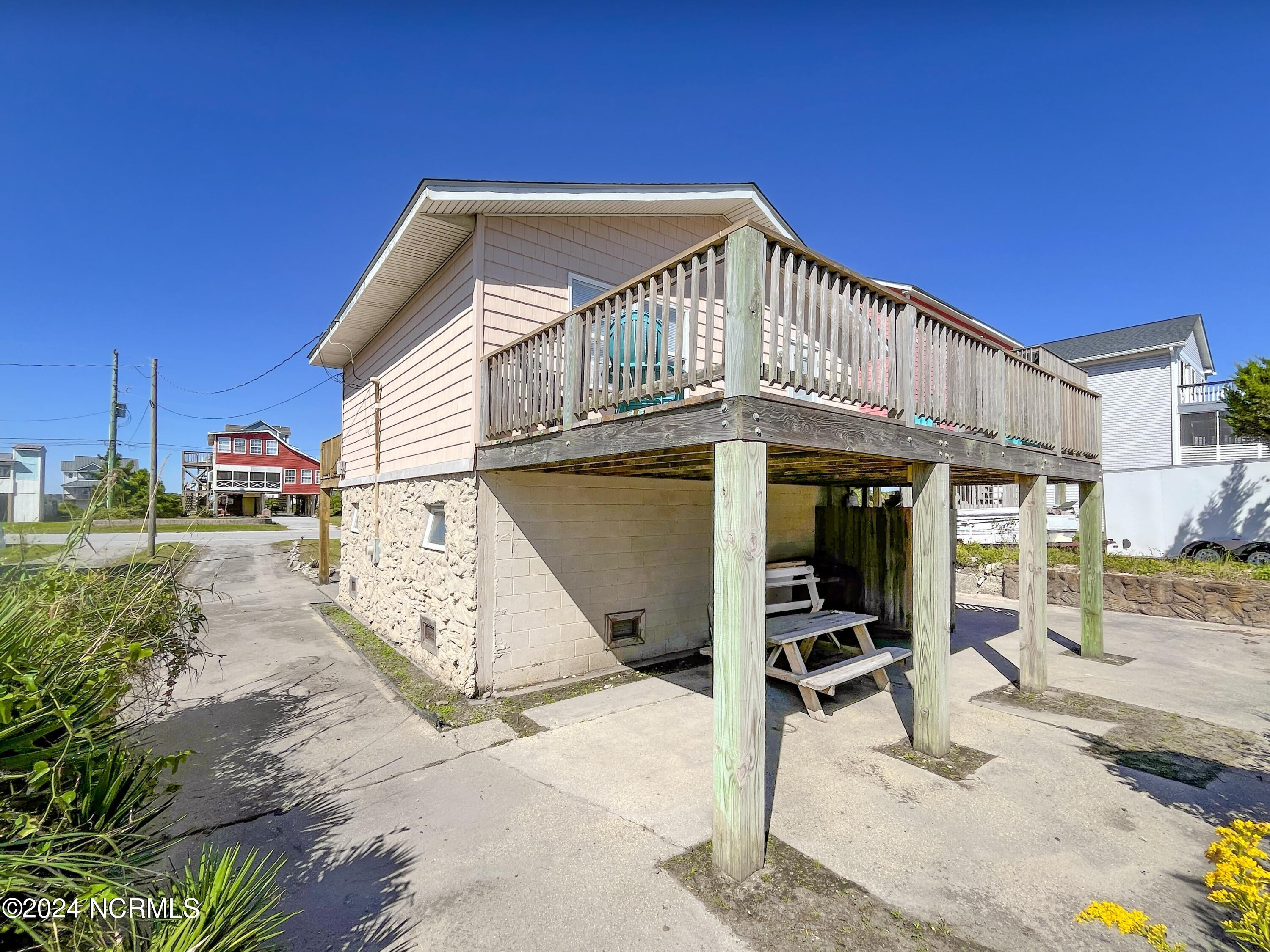 2712 Island Drive Property Photo 36