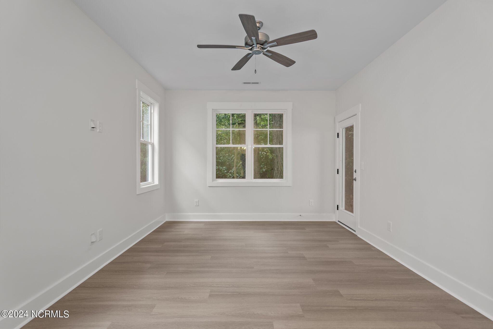 3212 Belmont Circle Property Photo 6