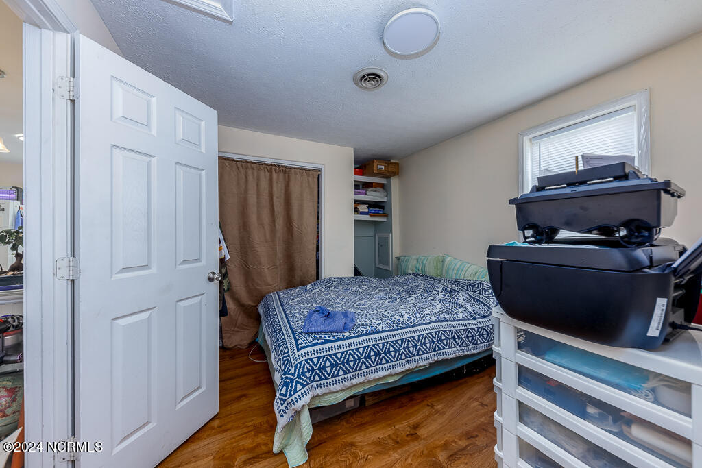 5217 Highway 101 Property Photo 12