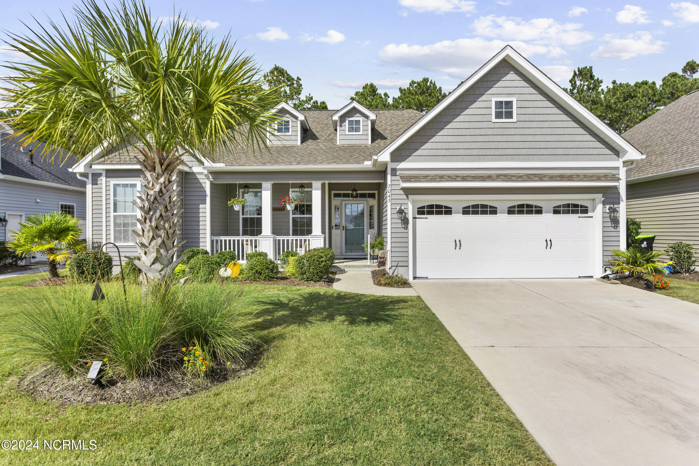 7043 Bonaventure Street Property Photo 1
