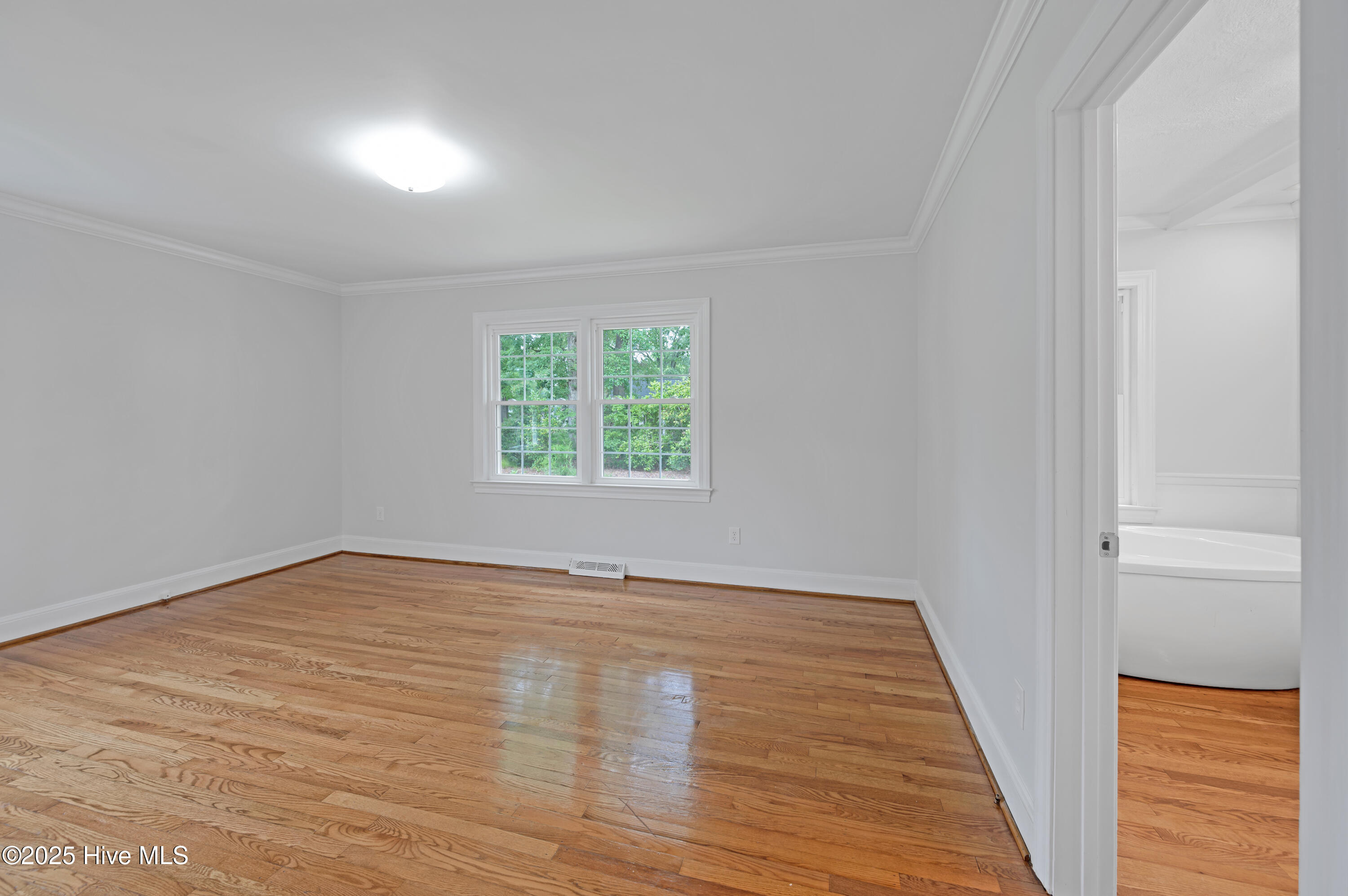 306 Granville Drive Property Photo 28