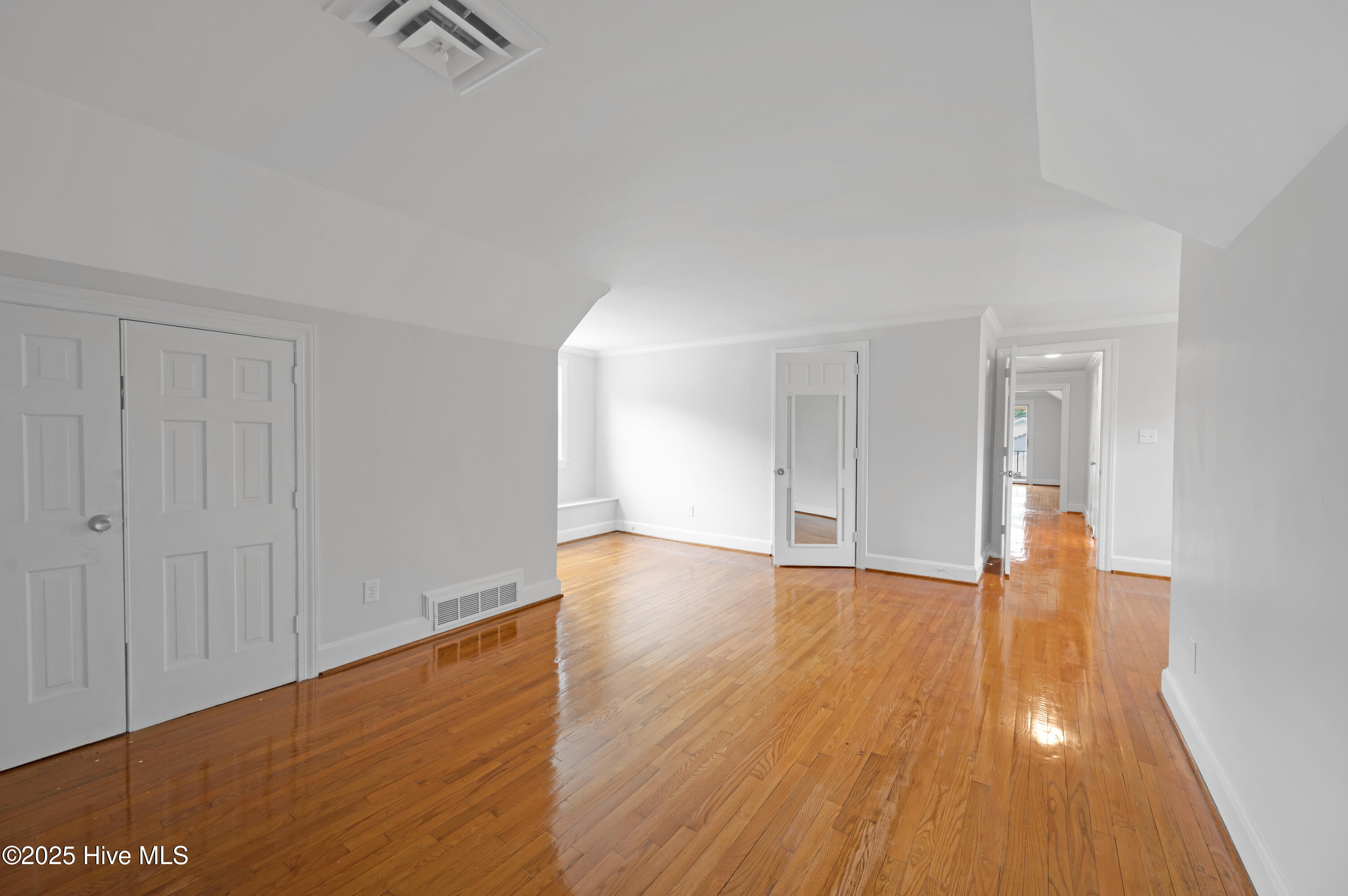 306 Granville Drive Property Photo 32