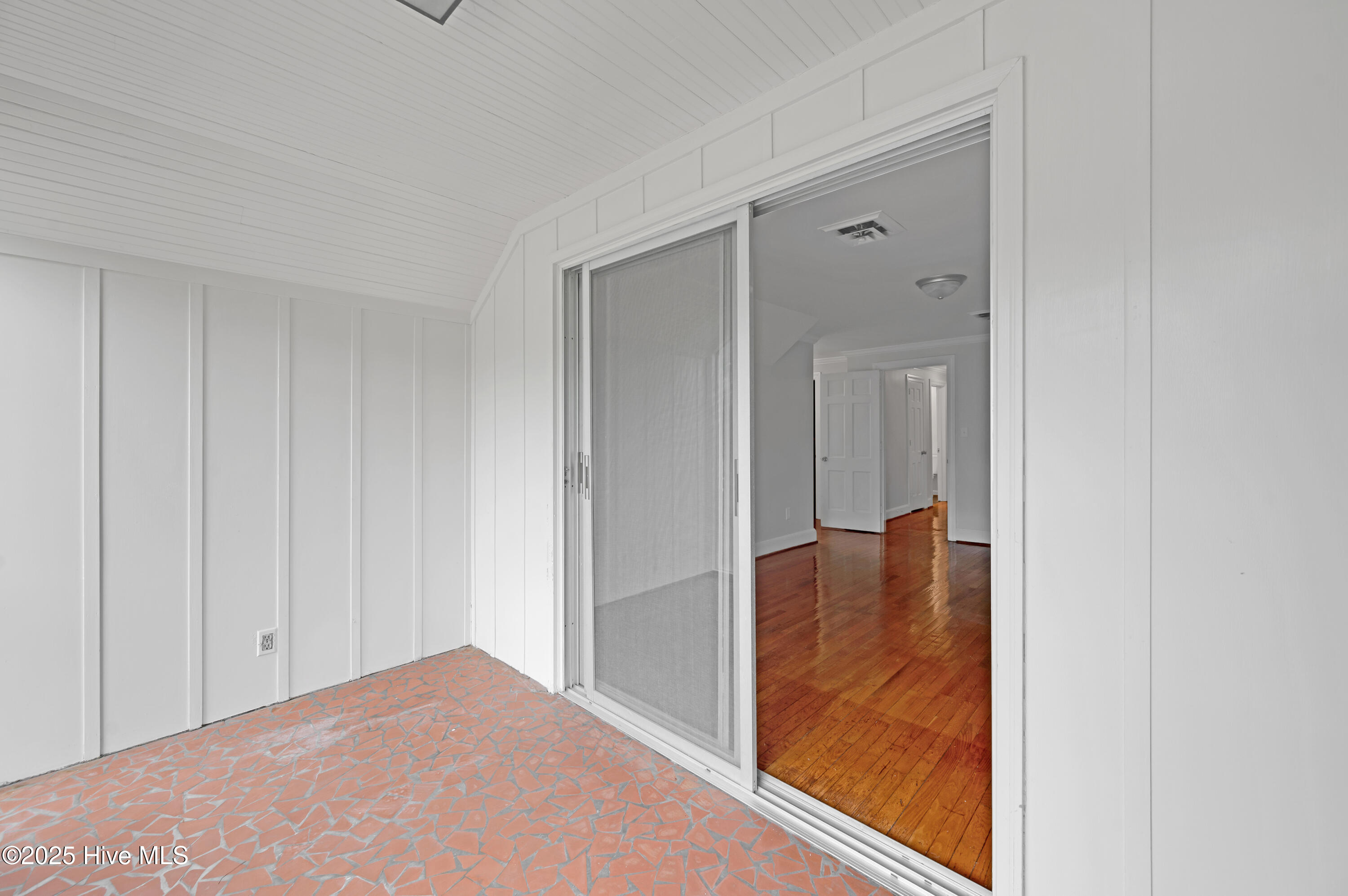 306 Granville Drive Property Photo 40