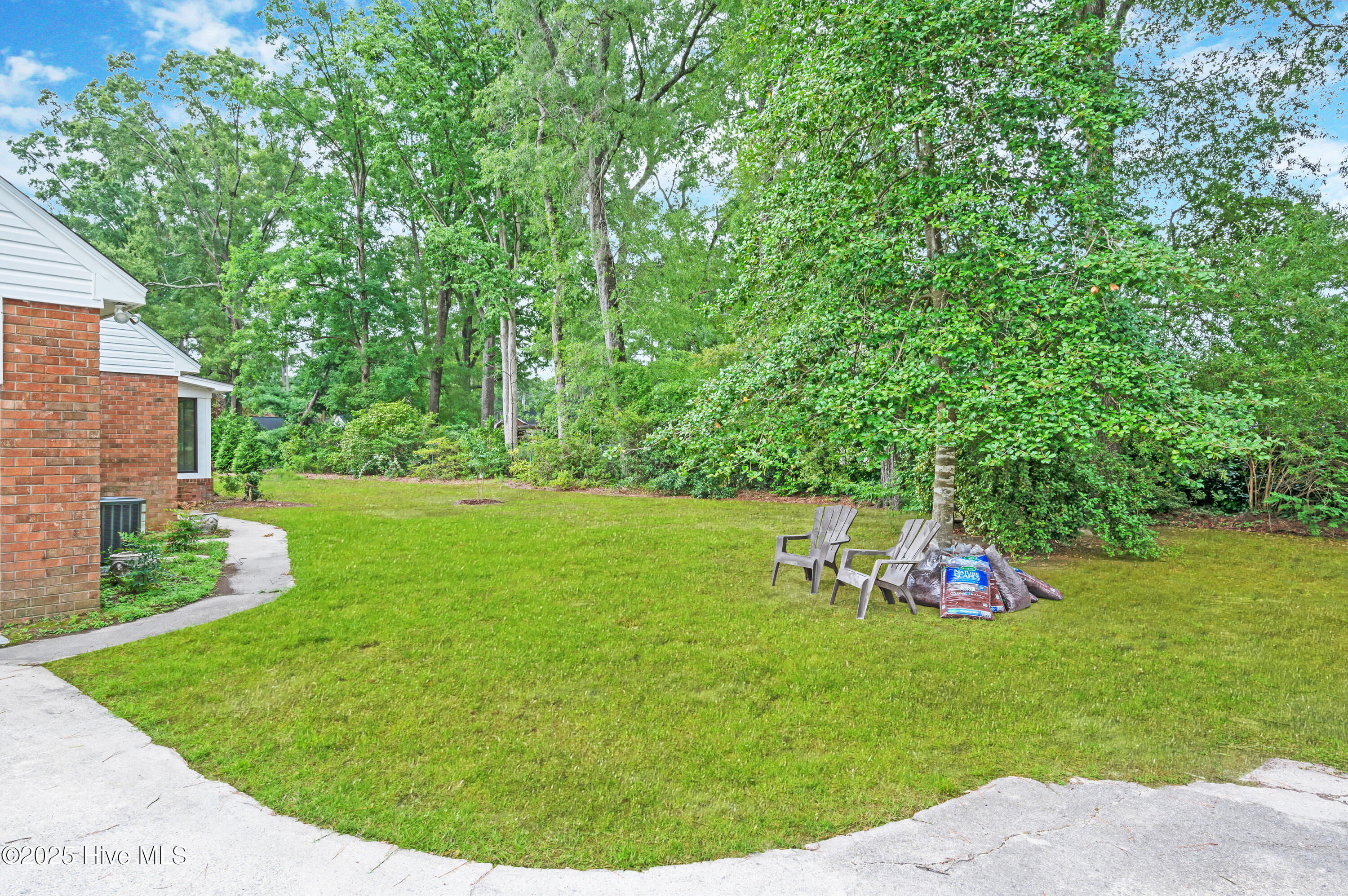 306 Granville Drive Property Photo 54