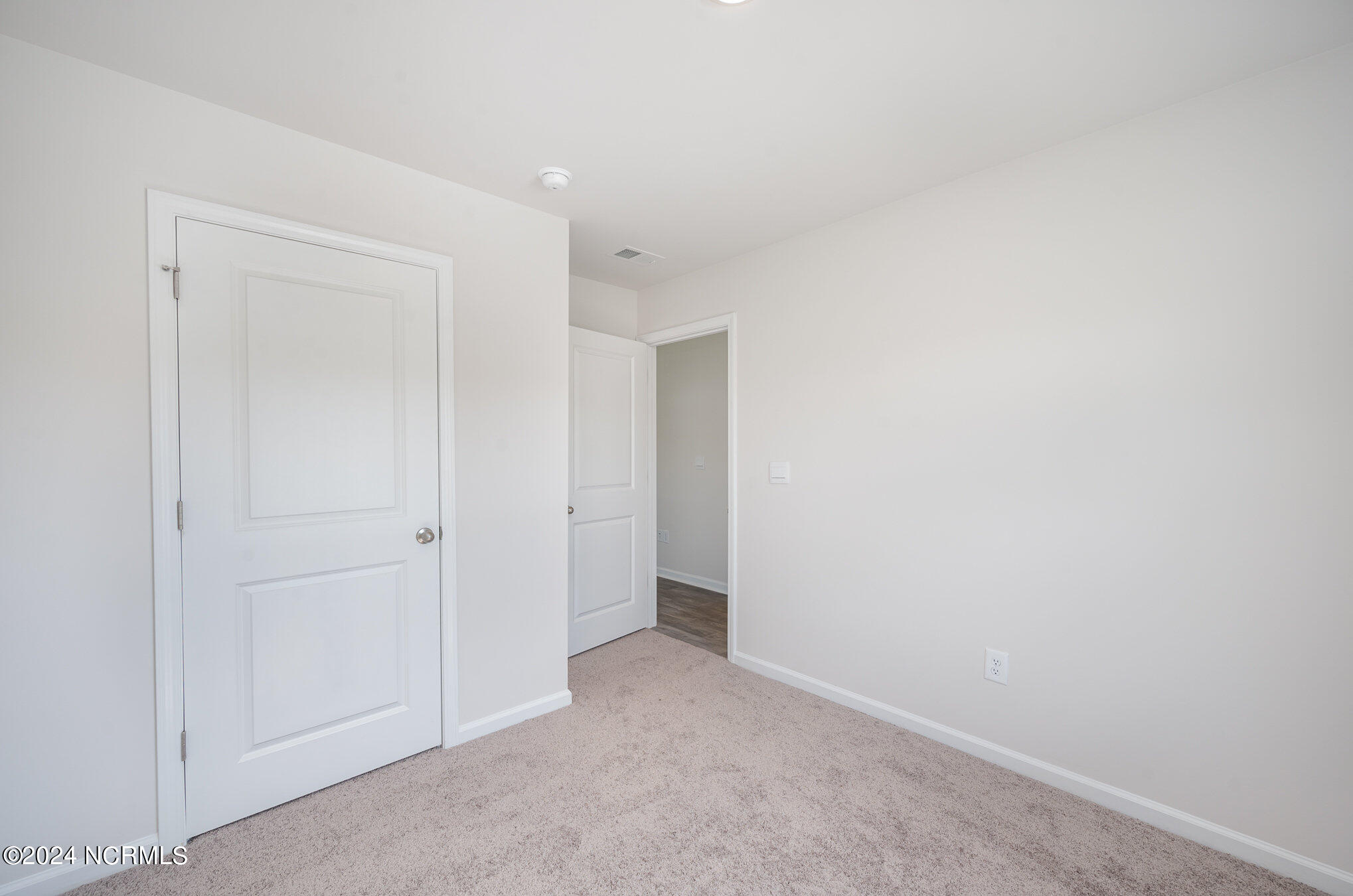 244 Ashworth Drive Property Photo 9