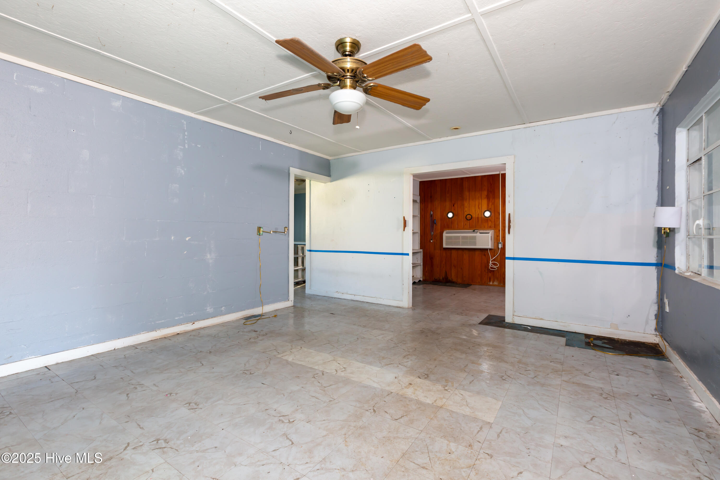 302 South Street Property Photo 8