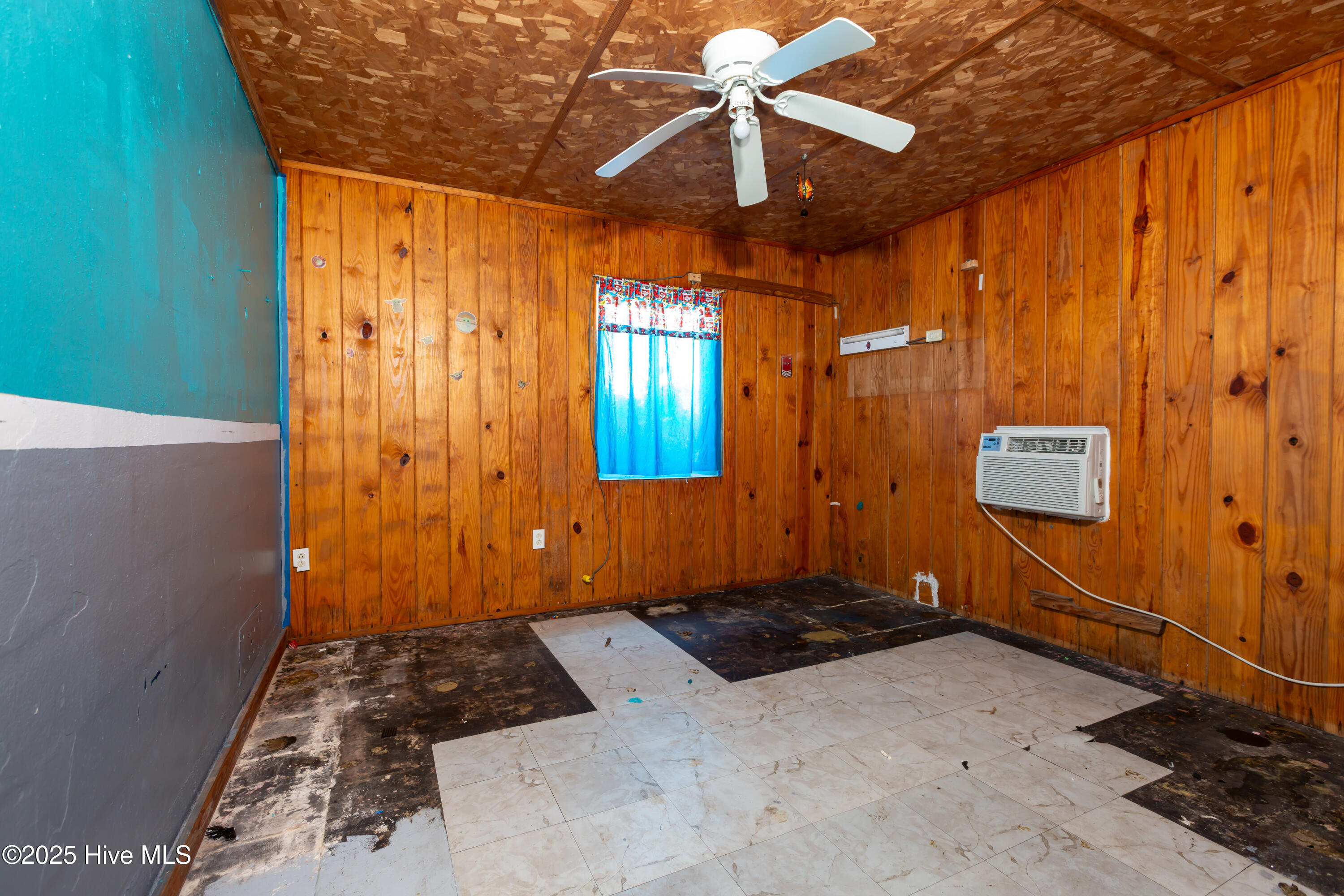 302 South Street Property Photo 14