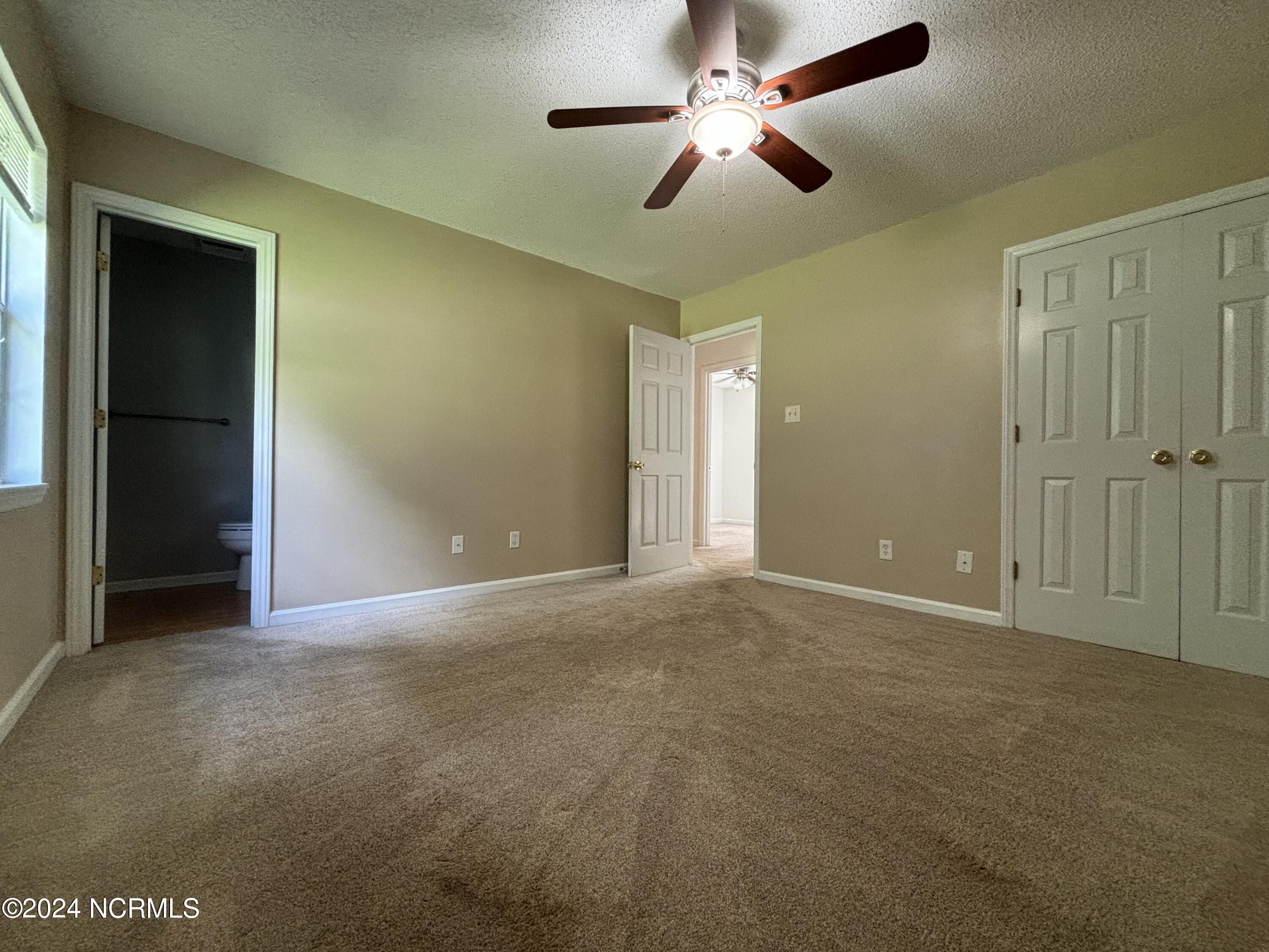 112 Horse Shoe Bend Property Photo 8