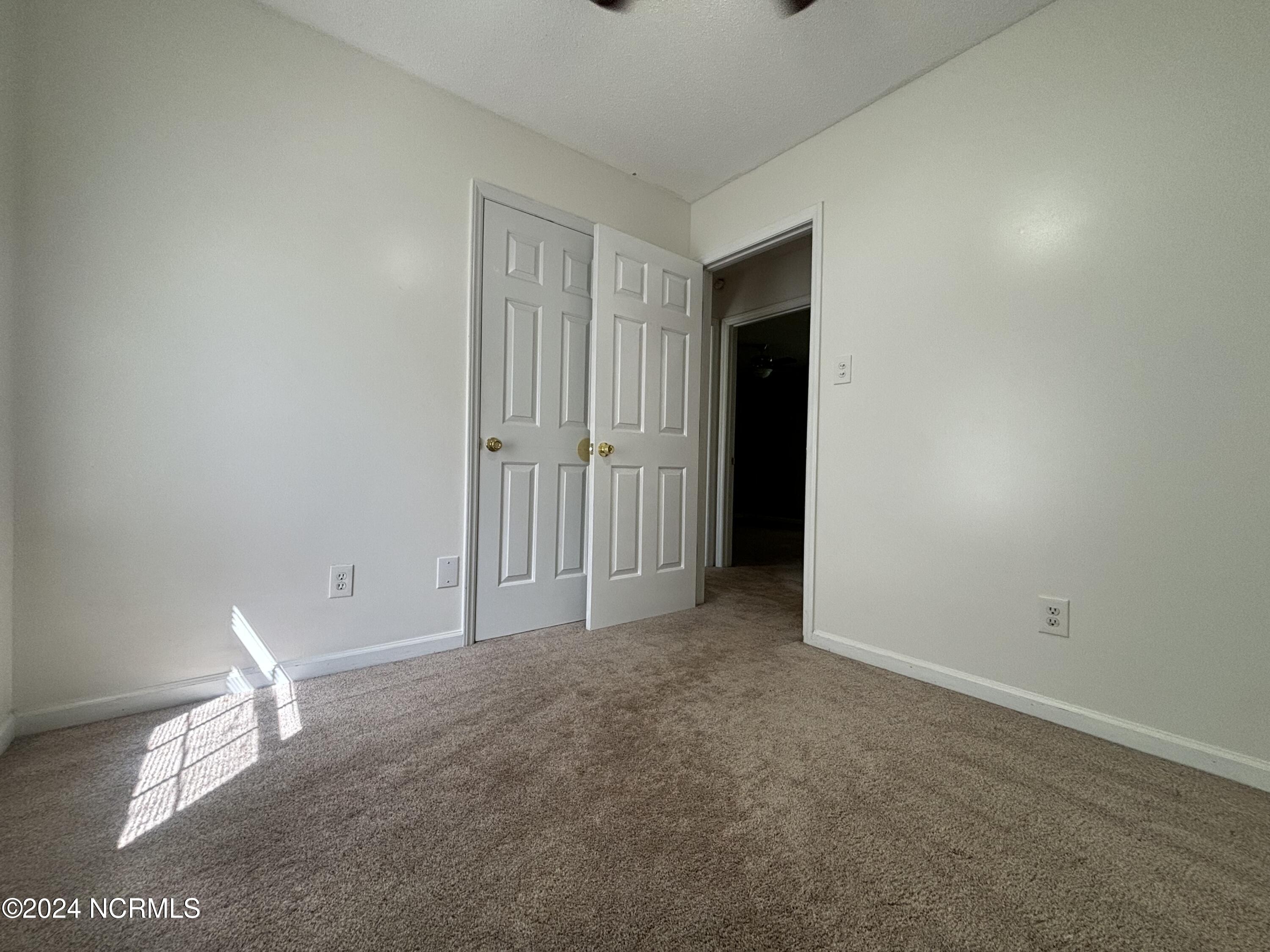 112 Horse Shoe Bend Property Photo 14