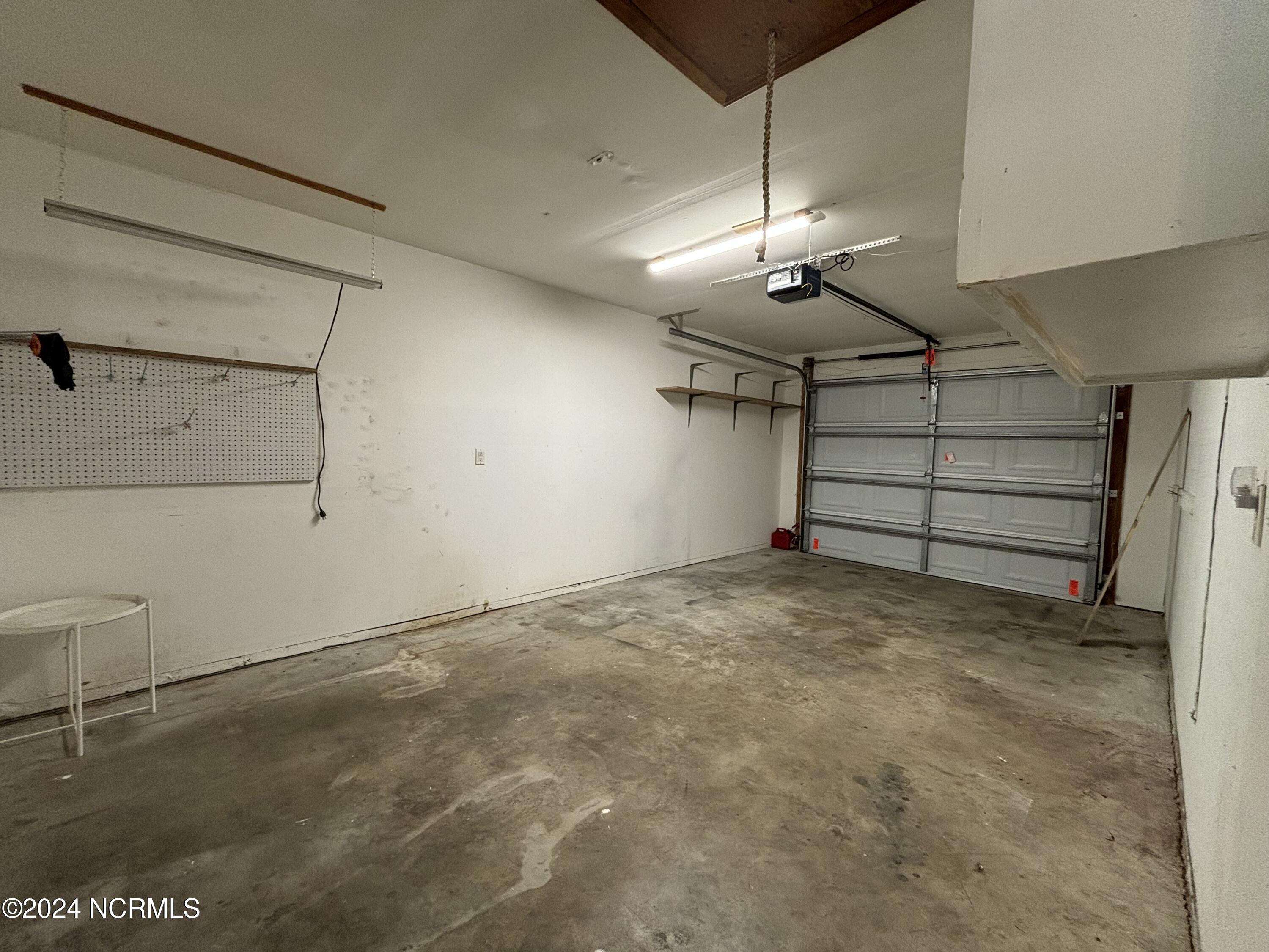 112 Horse Shoe Bend Property Photo 15
