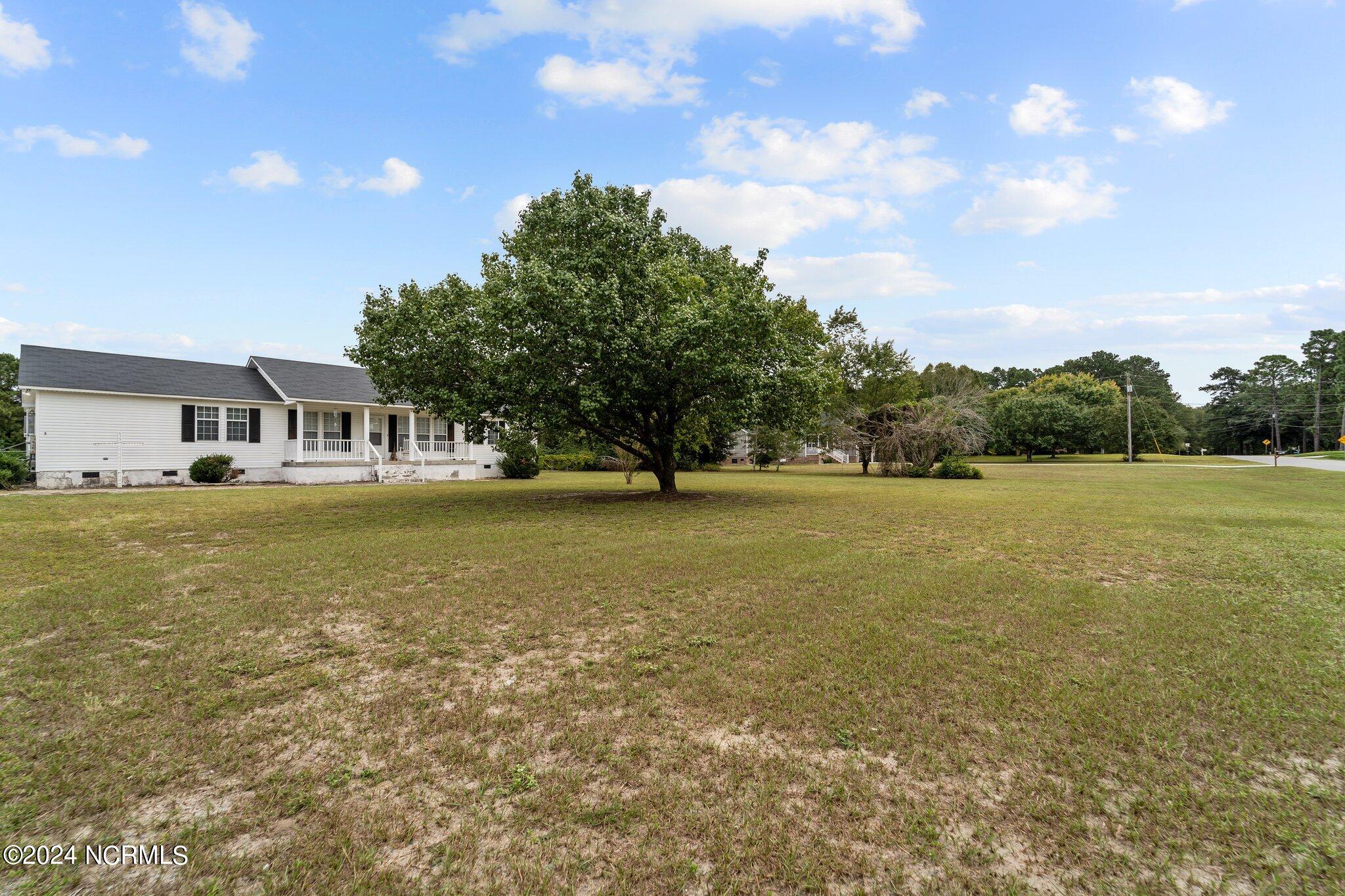 9281 Mcleod Road Property Photo 4