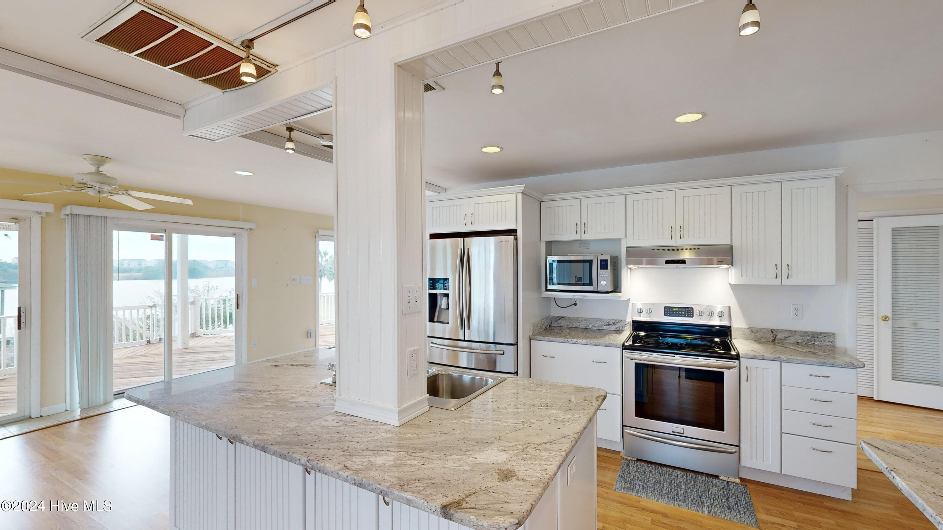 107 Grant Street Property Photo 14