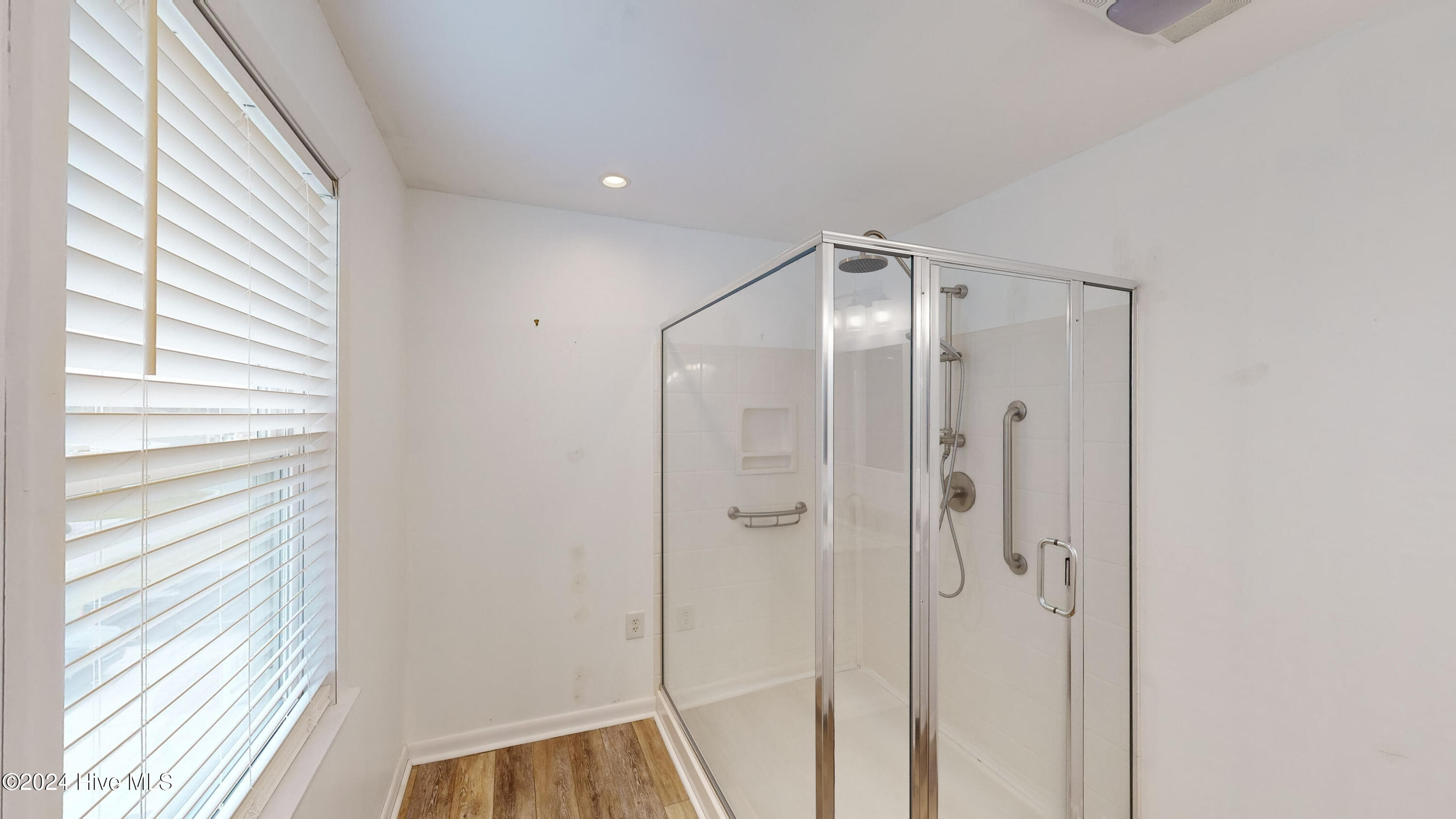 107 Grant Street Property Photo 31