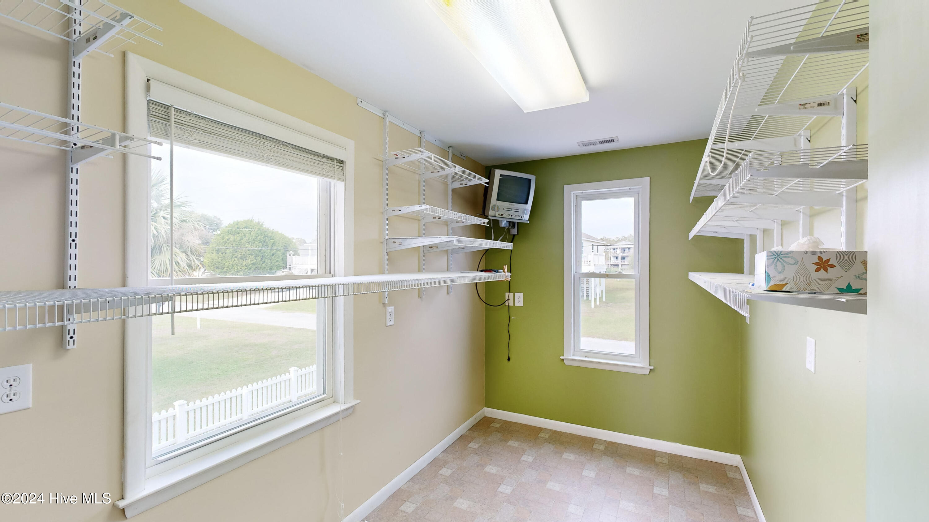 107 Grant Street Property Photo 36