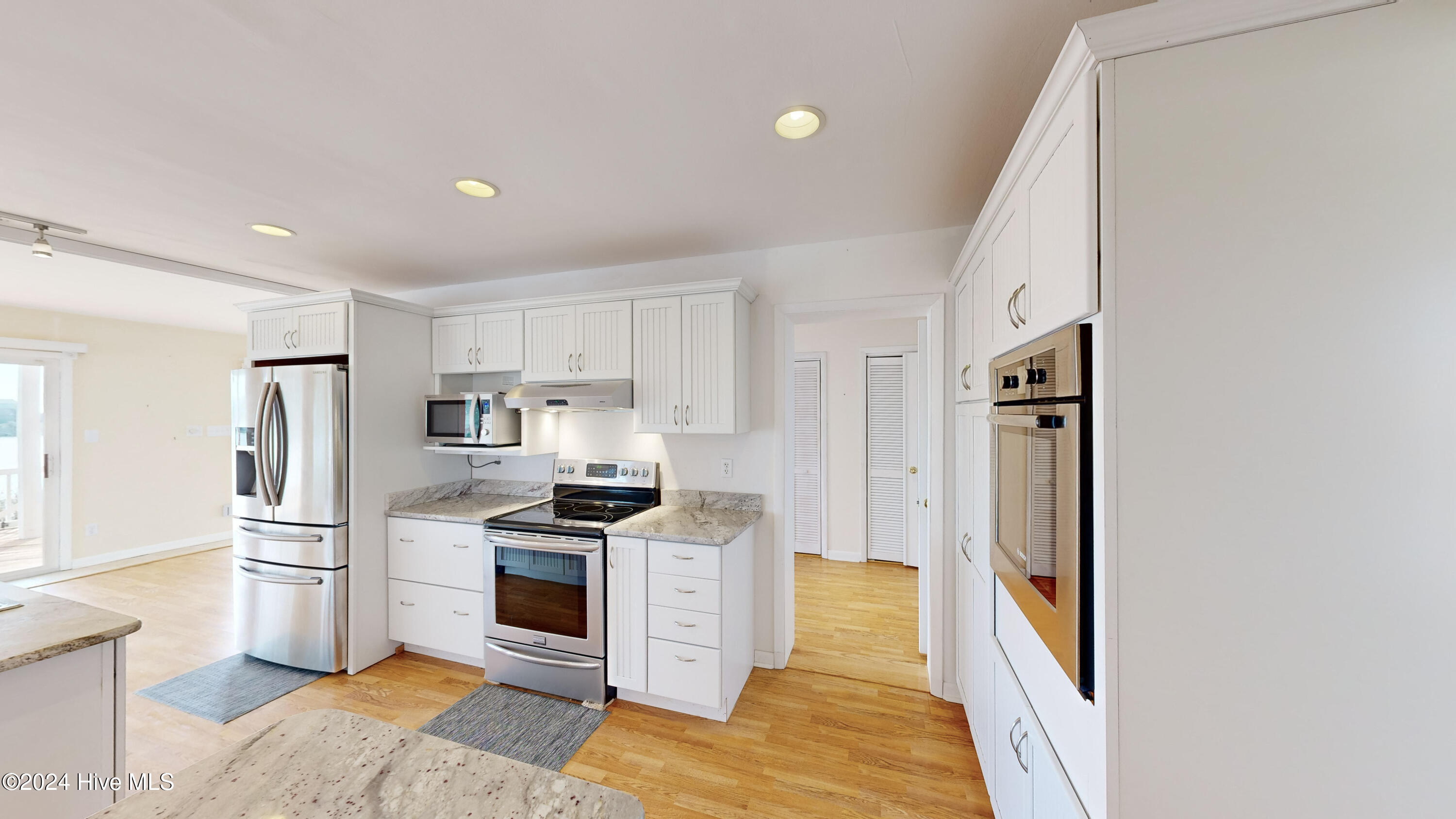 107 Grant Street Property Photo 38