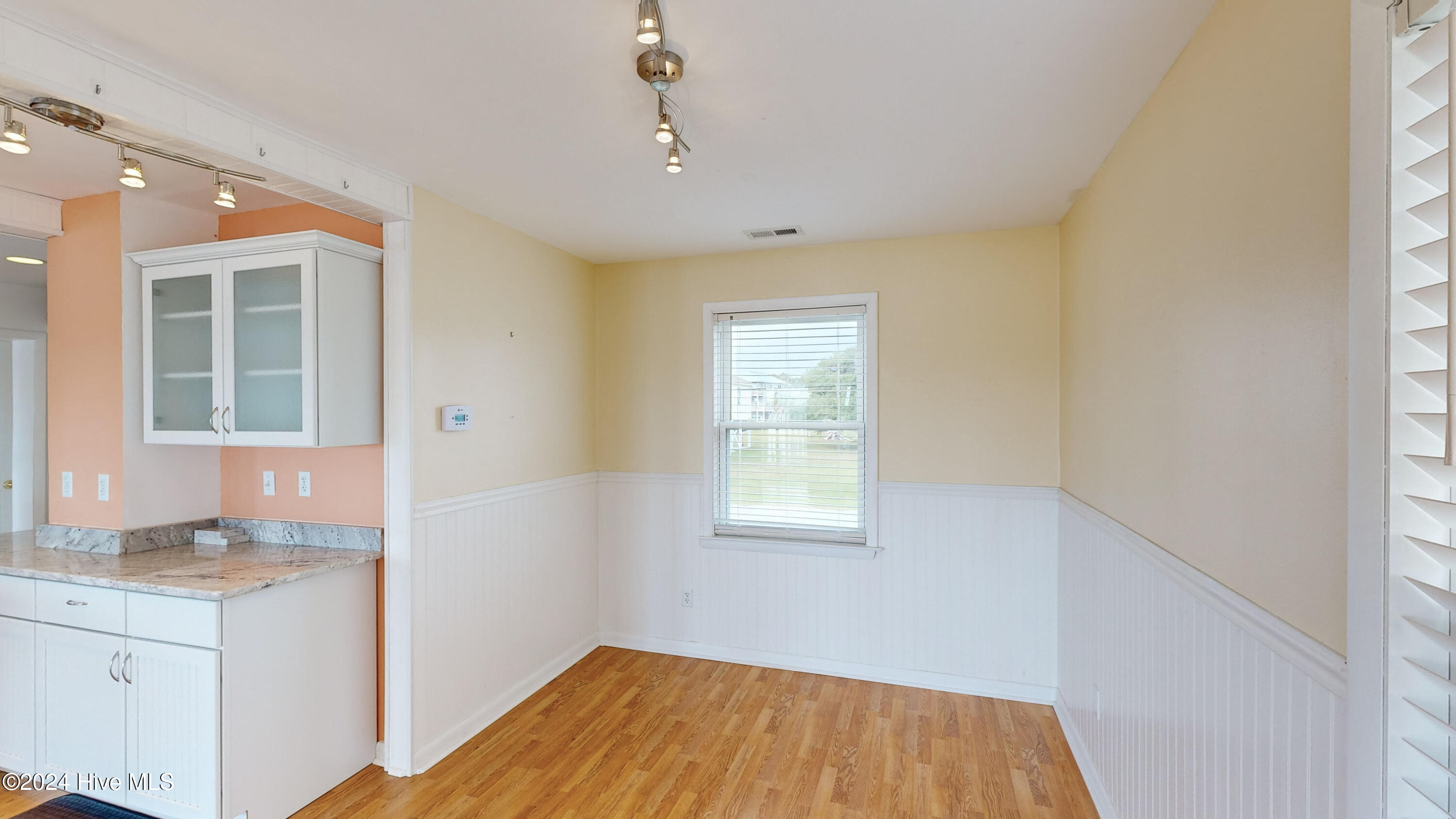 107 Grant Street Property Photo 43