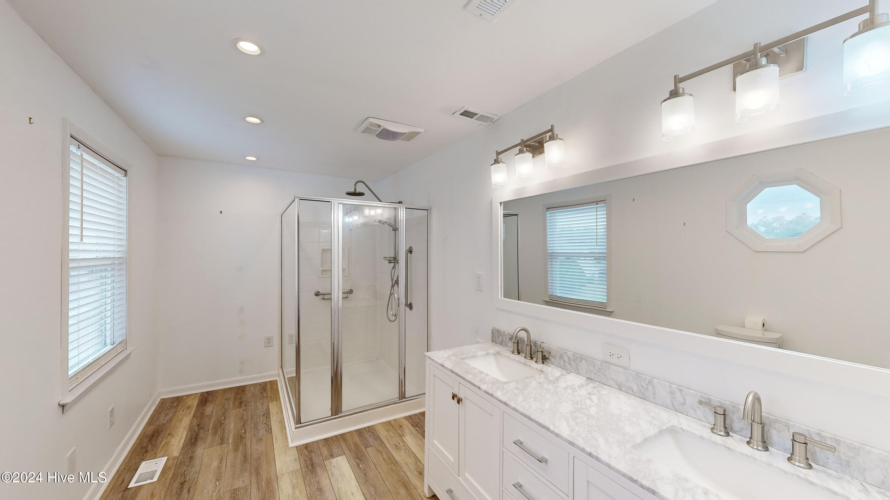 107 Grant Street Property Photo 58