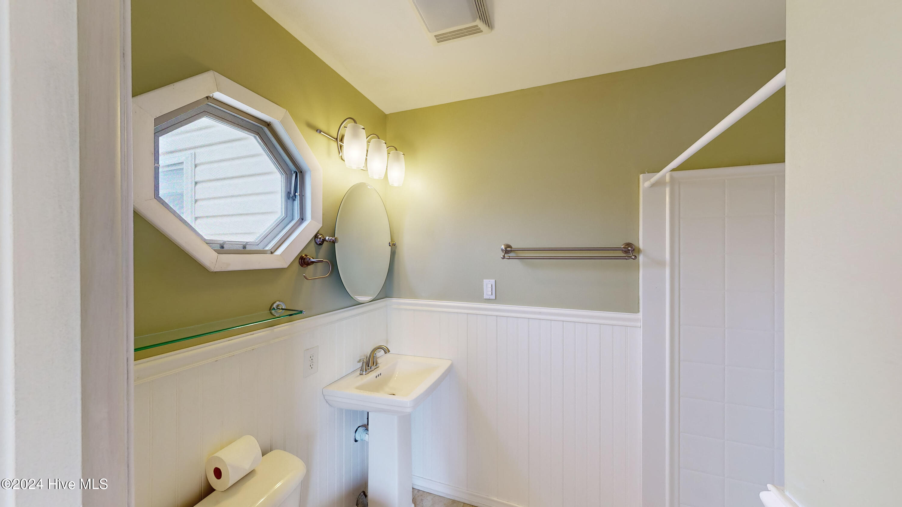 107 Grant Street Property Photo 60