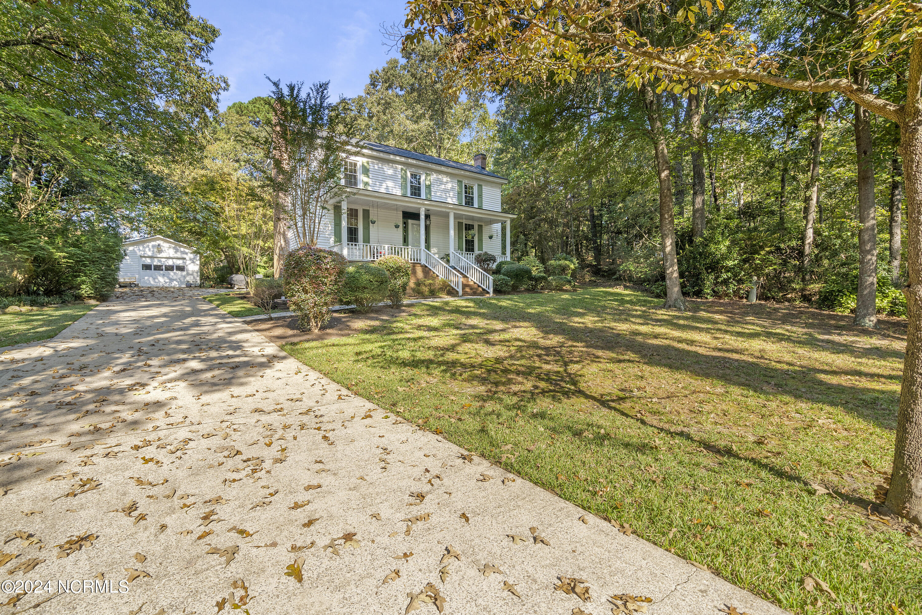7543 Fish Pond Road Property Photo 3