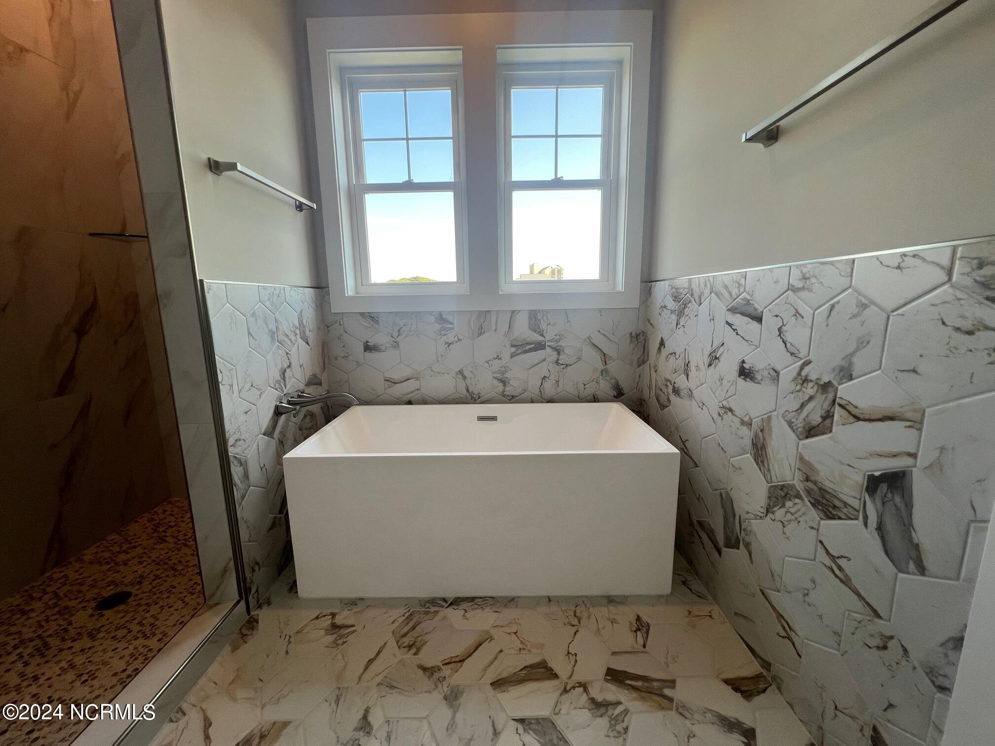 925 Salter Path Road 0 Property Photo 17
