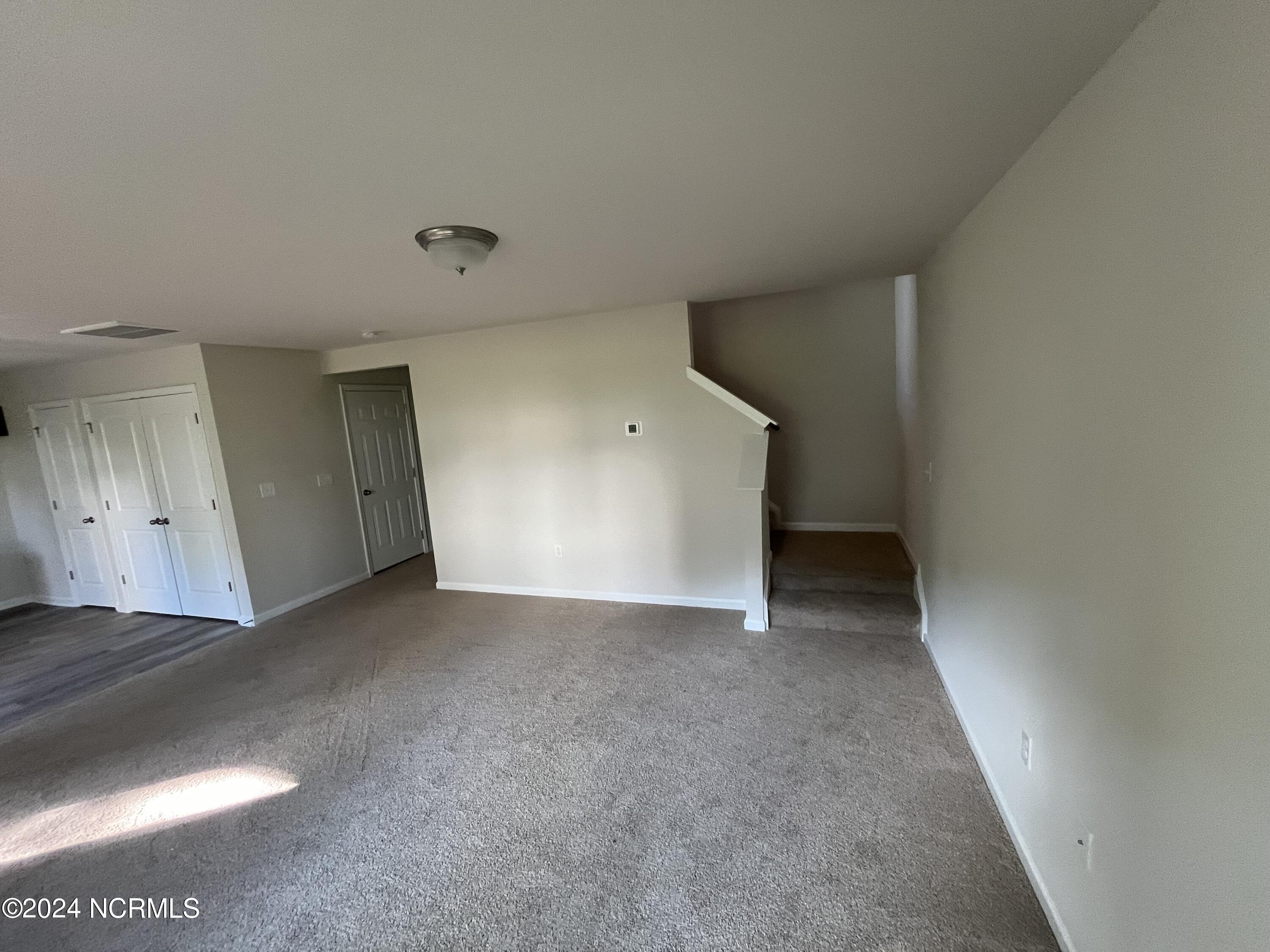 159 Slatestone Road Property Photo 8