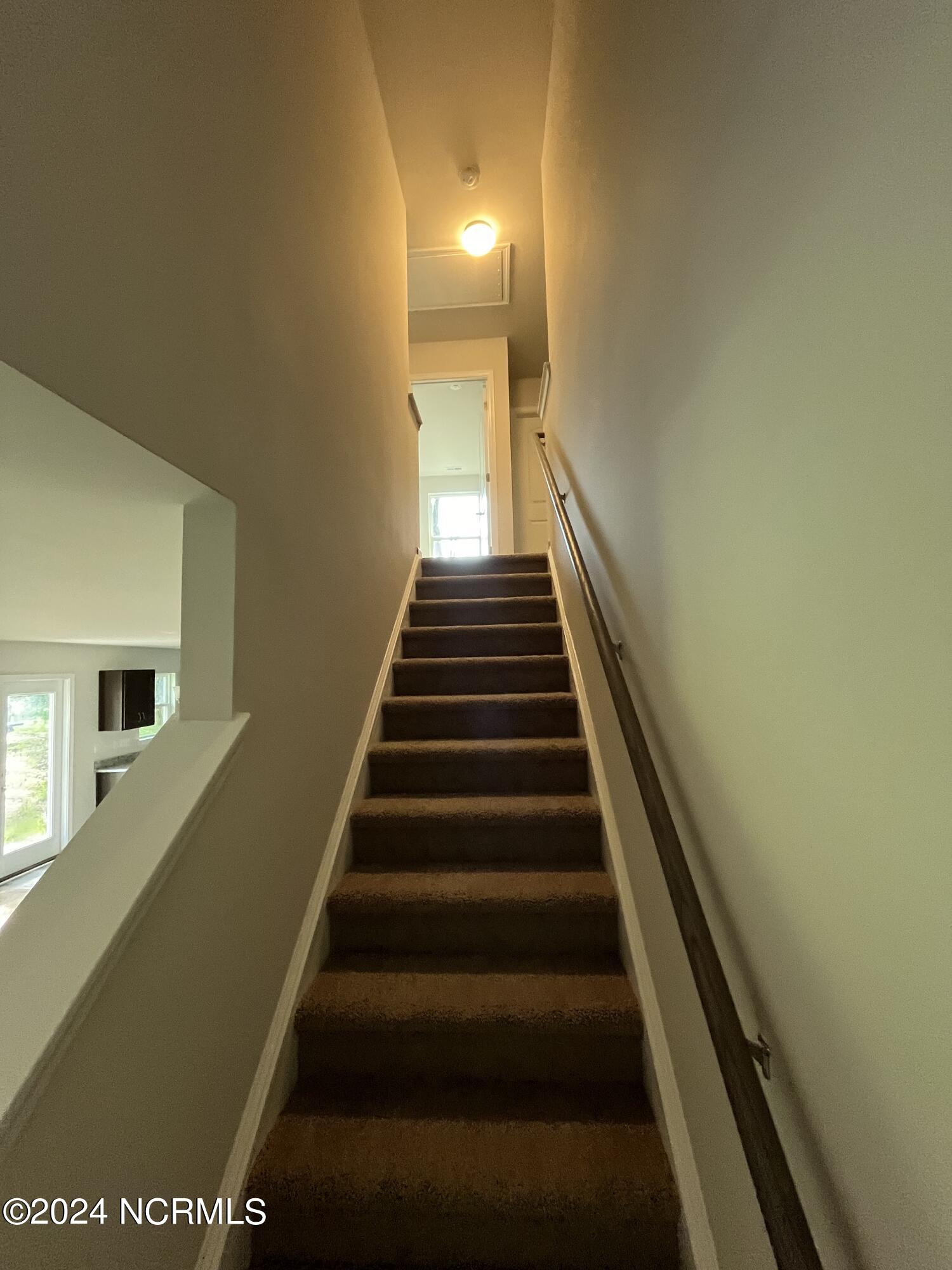 159 Slatestone Road Property Photo 12