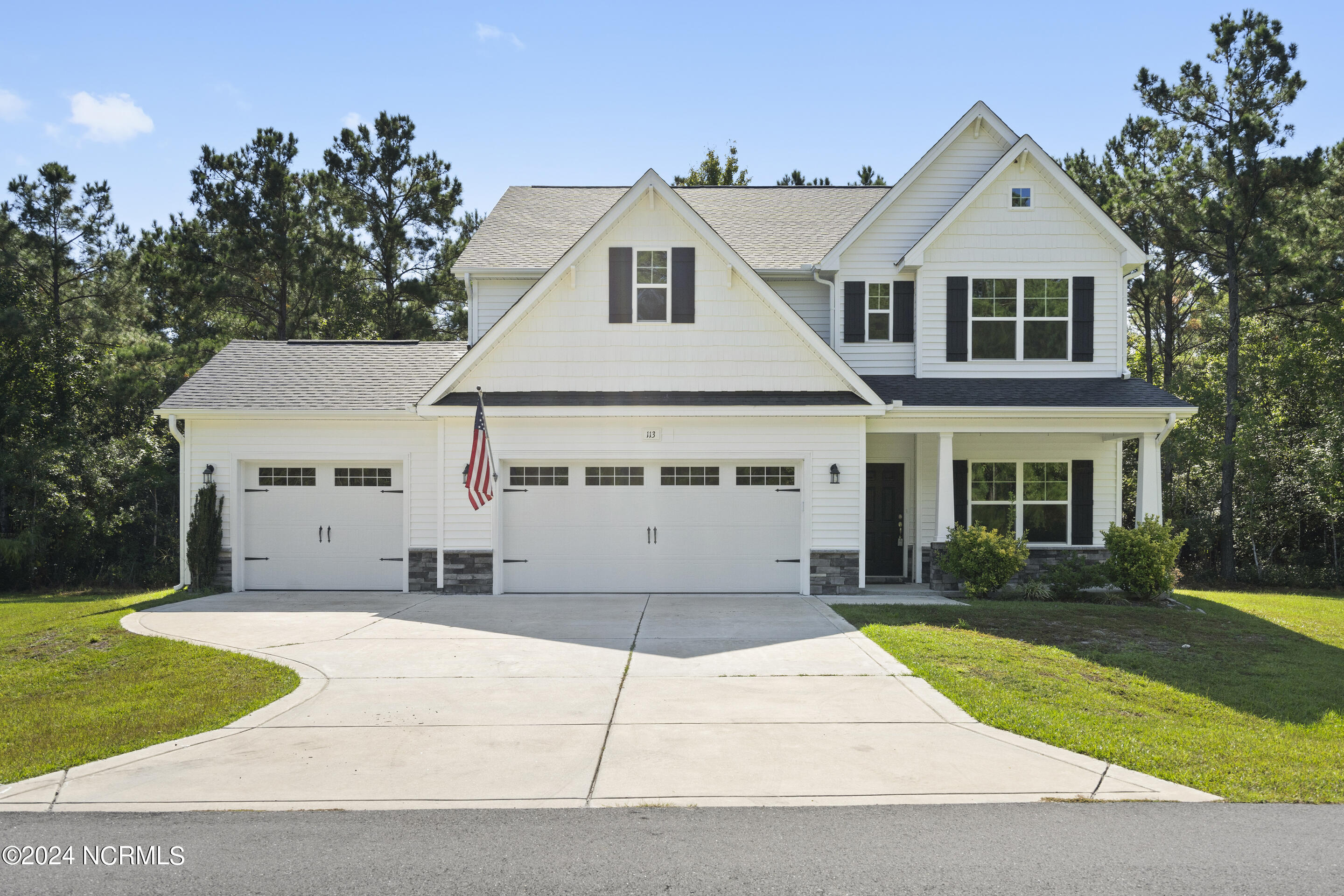 113 Wax Myrtle Way Property Photo 1
